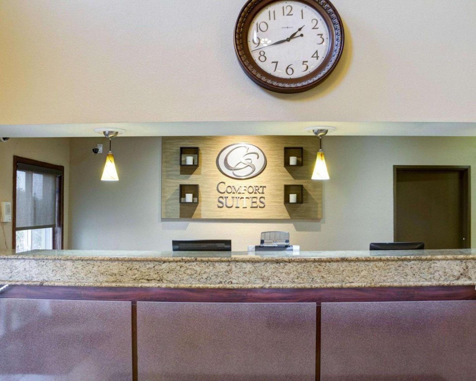 Comfort Suites Omaha Northwest photo 7