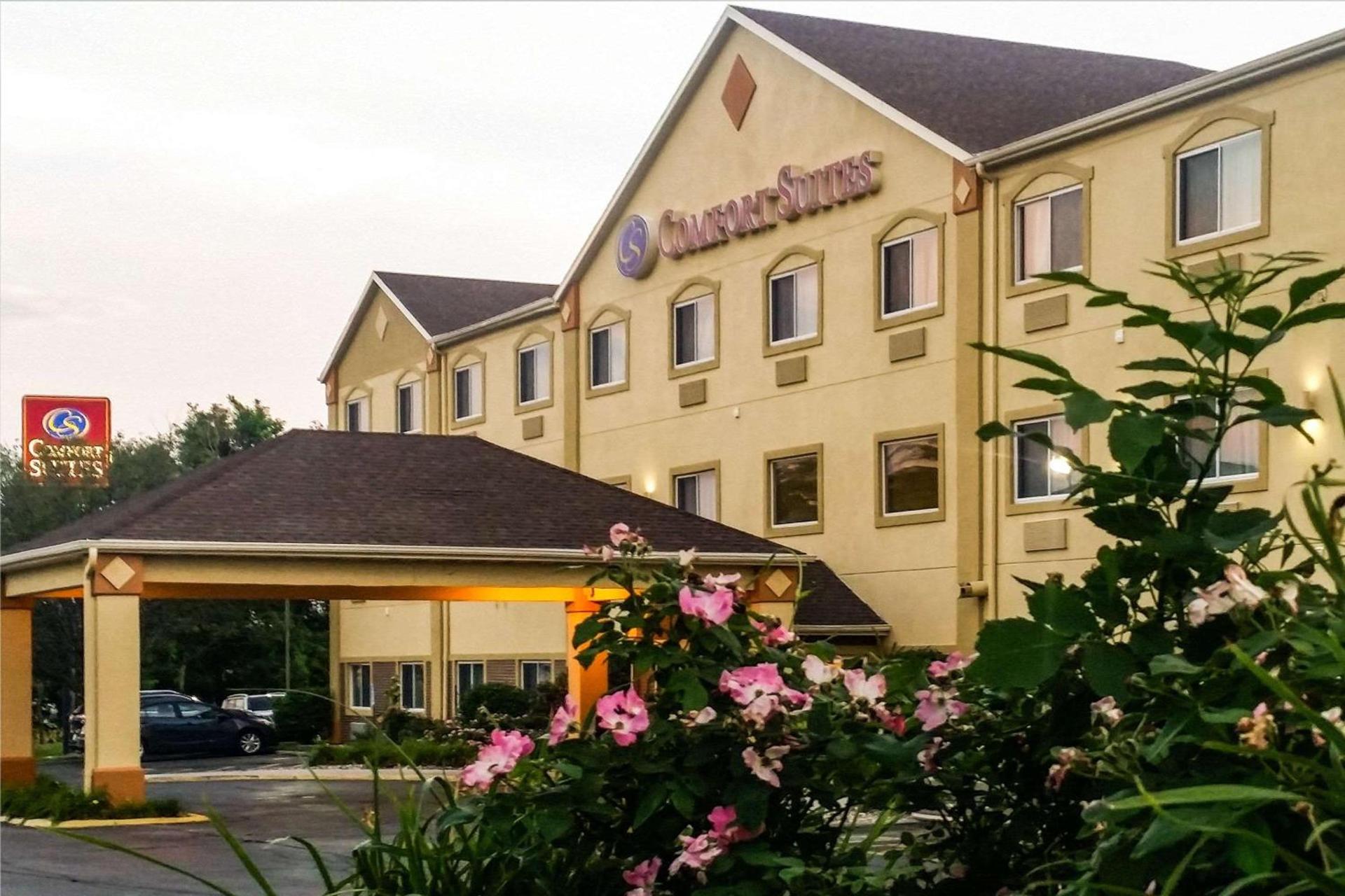 Comfort Suites Omaha Northwest photo 1