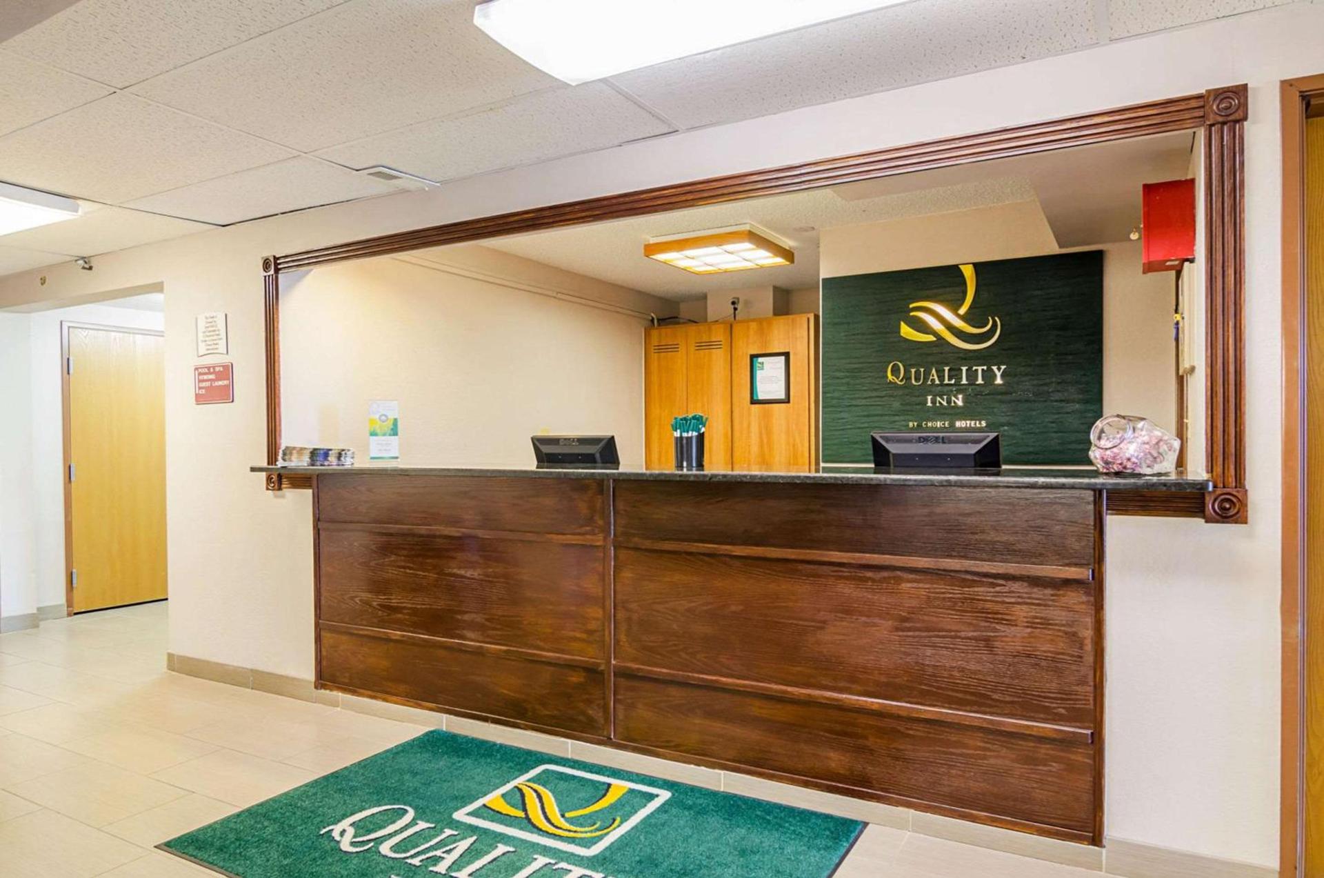 Quality Inn Sidney I-80 photo 5