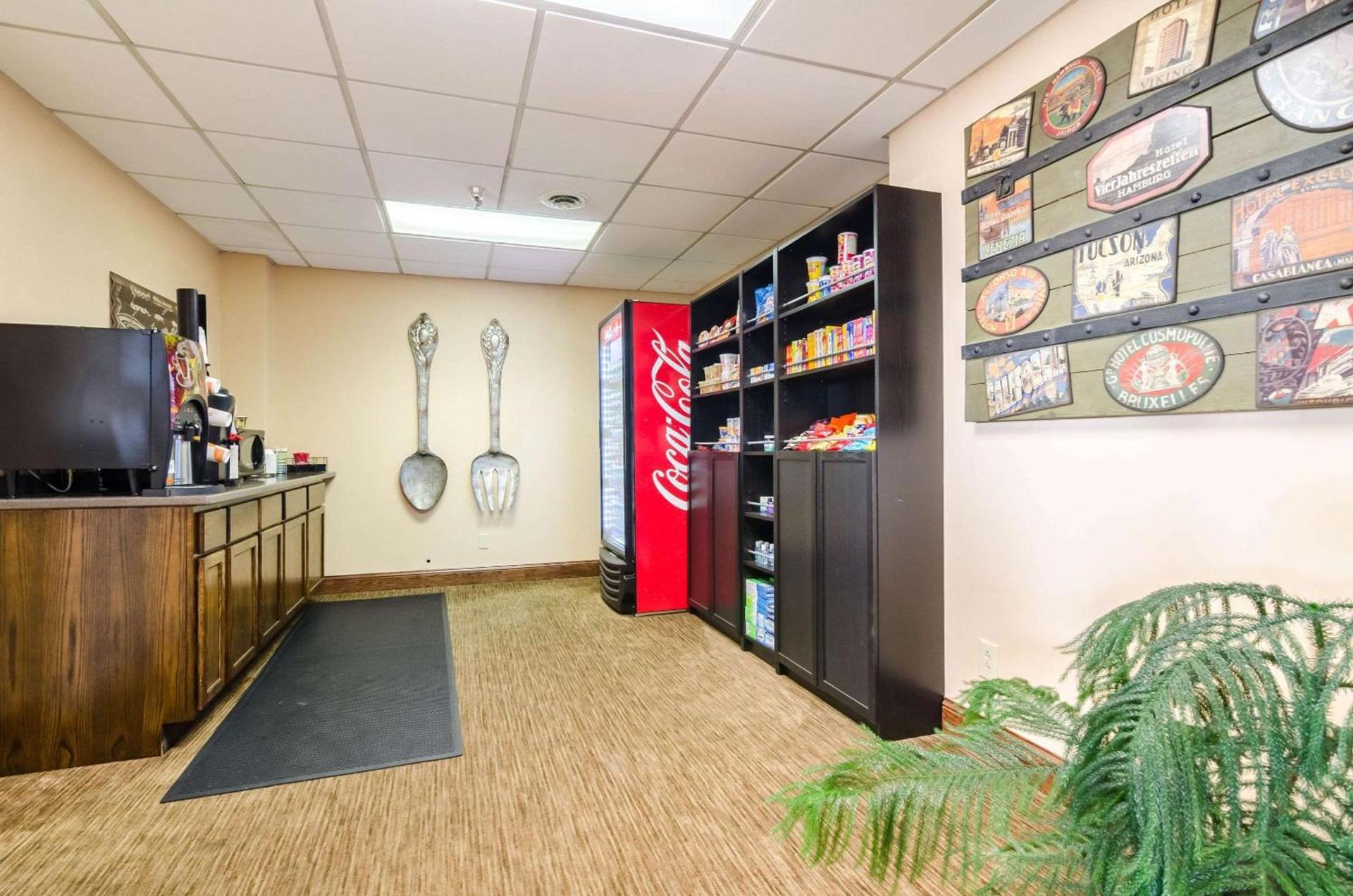 Quality Inn & Suites Ogallala photo 41