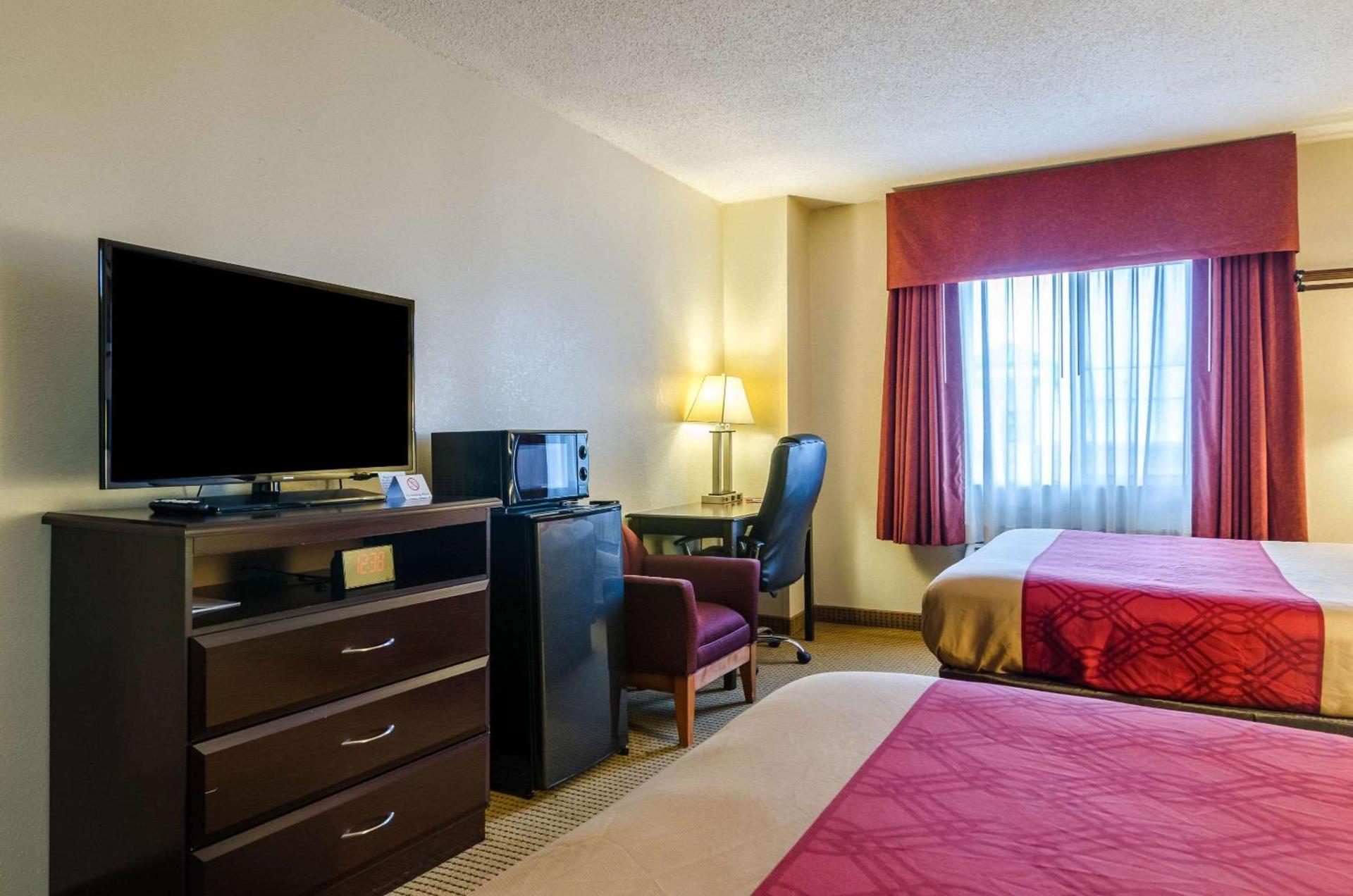 Econo Lodge Lexington photo 27