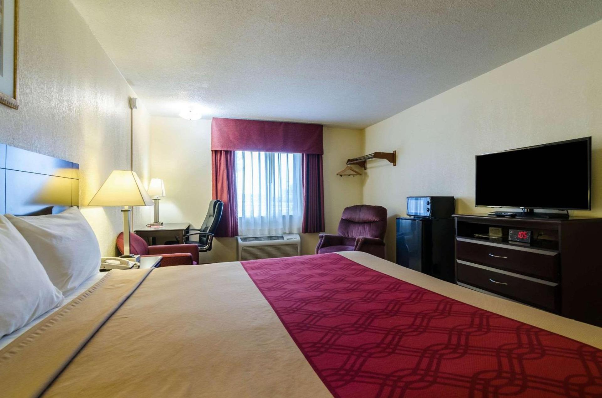 Econo Lodge Lexington photo 28