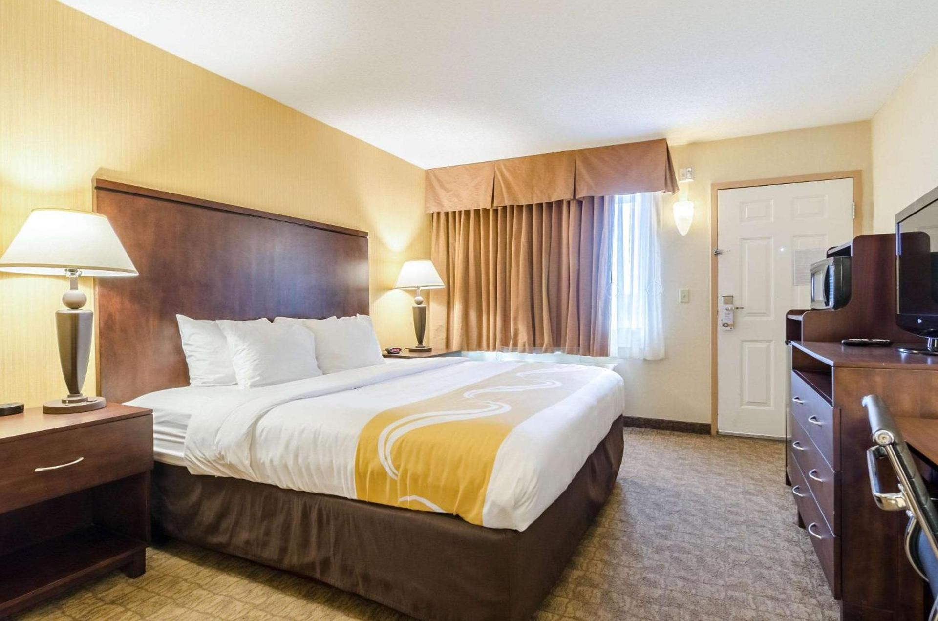 Quality Inn & Suites Ogallala photo 31