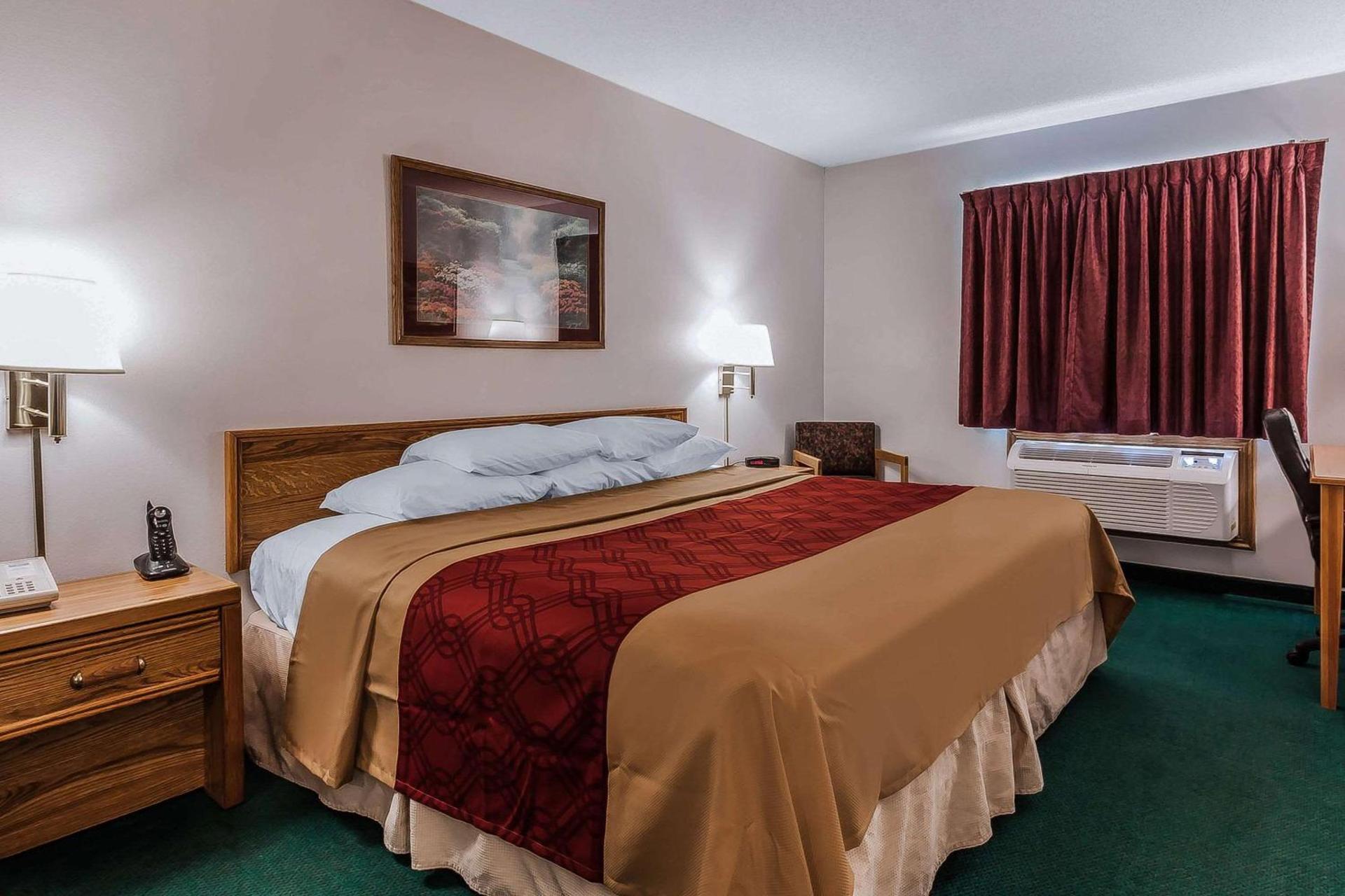 Rodeway Inn Holdrege photo 19