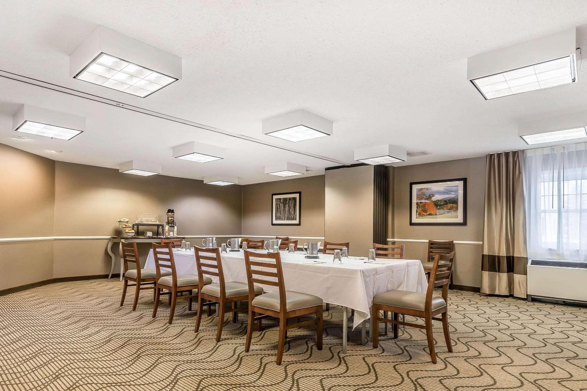 Comfort Inn Concord South End photo 32