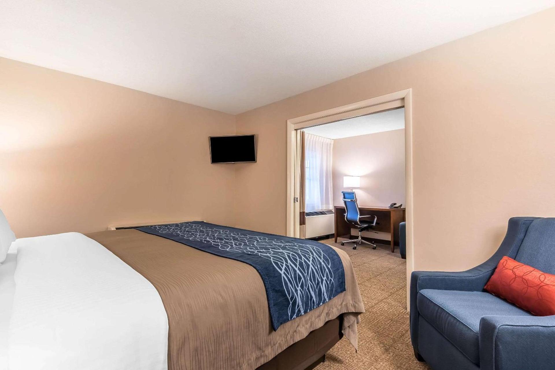 Comfort Inn Concord South End photo 26