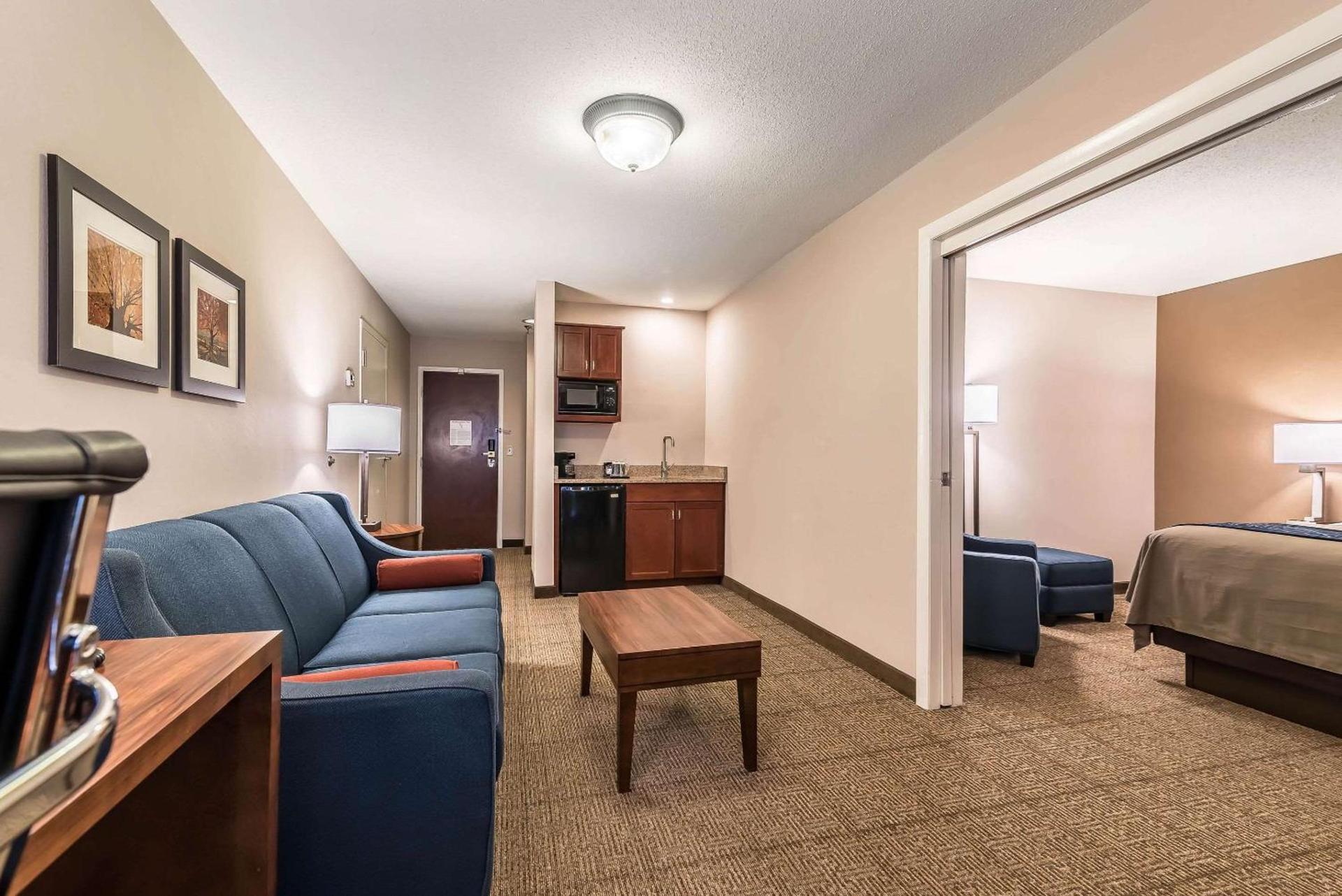 Comfort Inn Concord South End photo 25