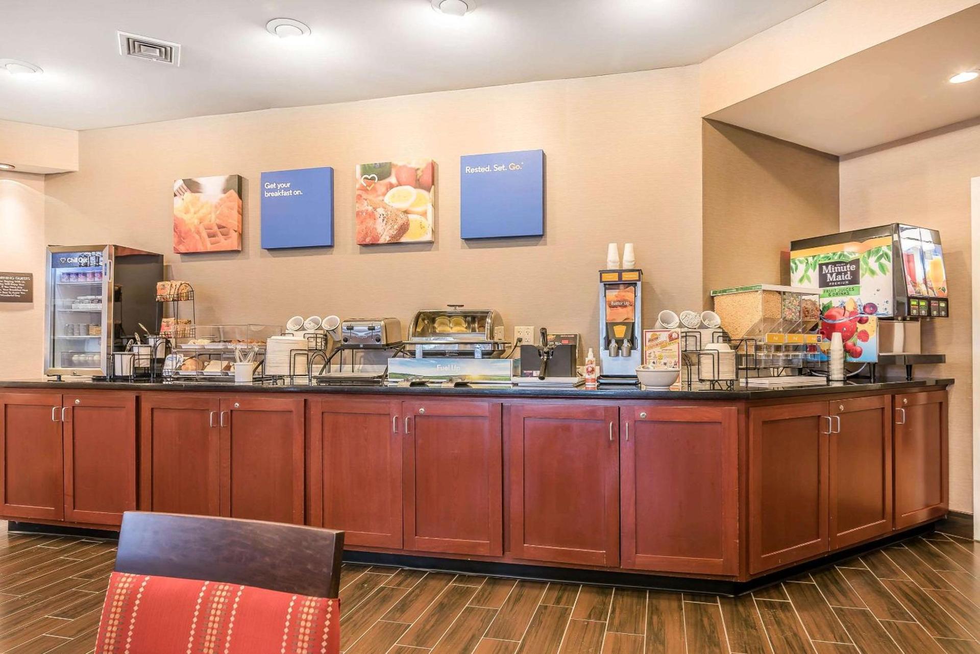 Comfort Inn Concord South End photo 36