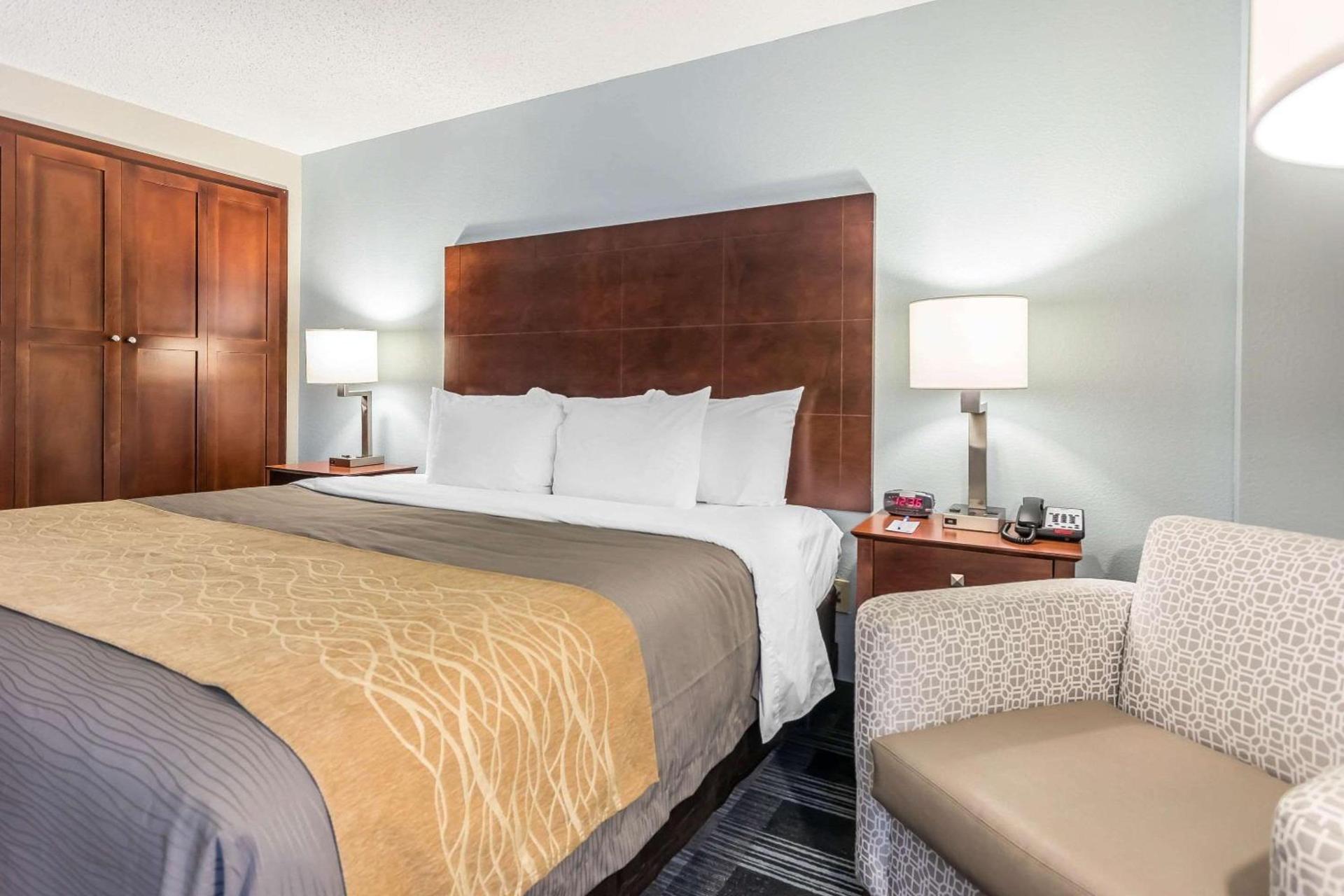 Comfort Inn SW Omaha I-80 photo 14