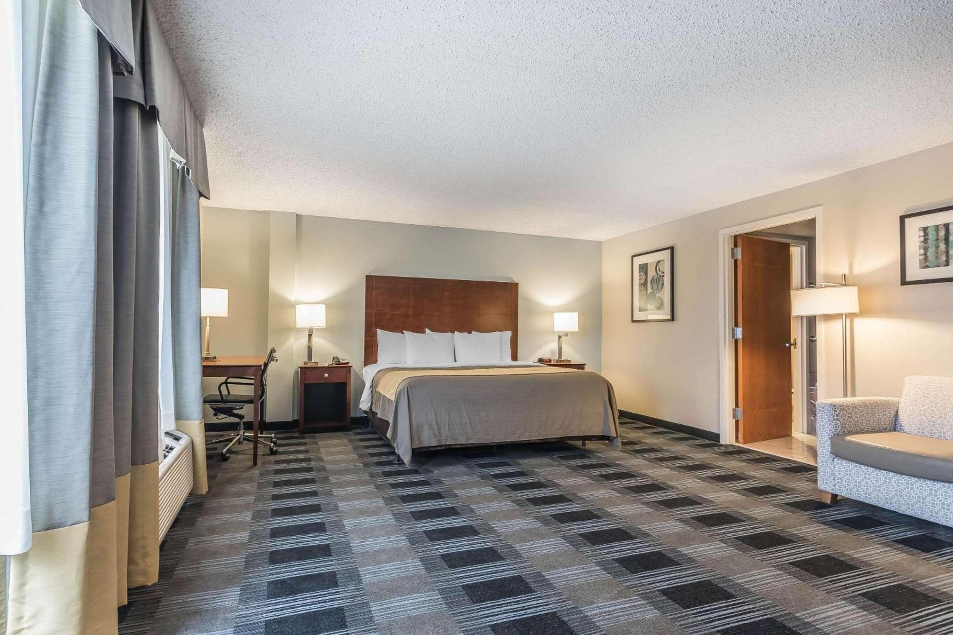 Comfort Inn SW Omaha I-80 photo 25