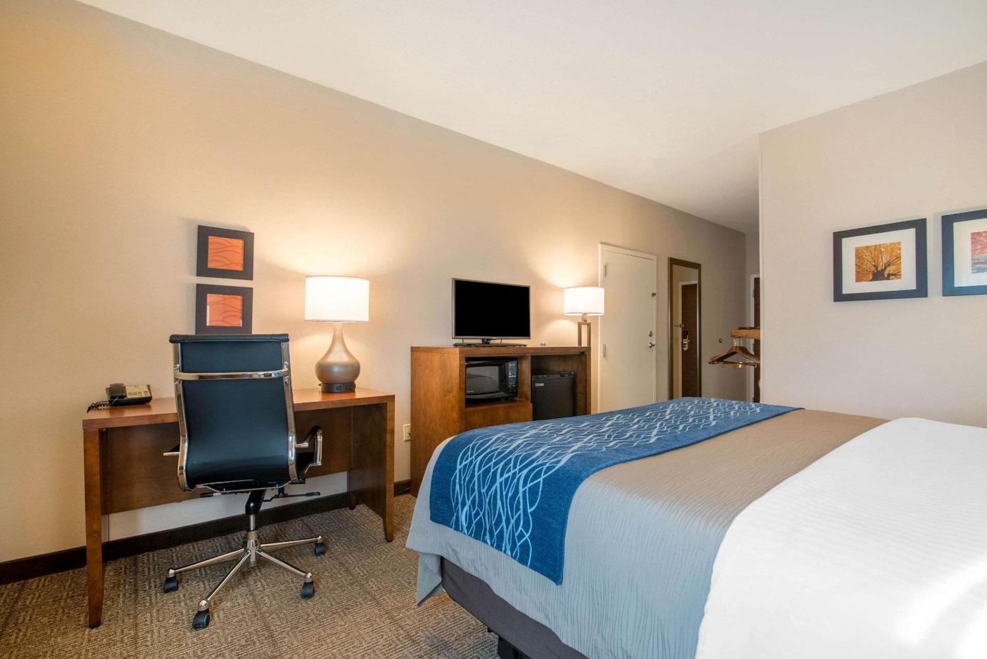 Comfort Inn Concord South End photo 8