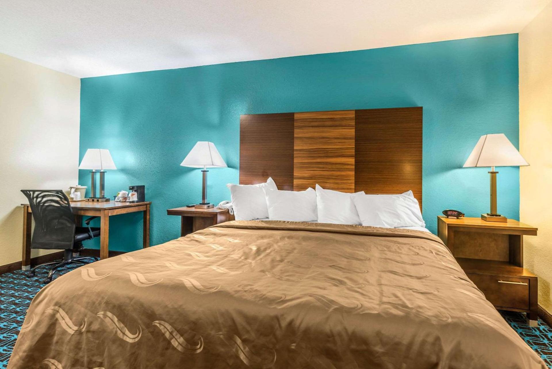 Quality Inn Loudon-Concord photo 14