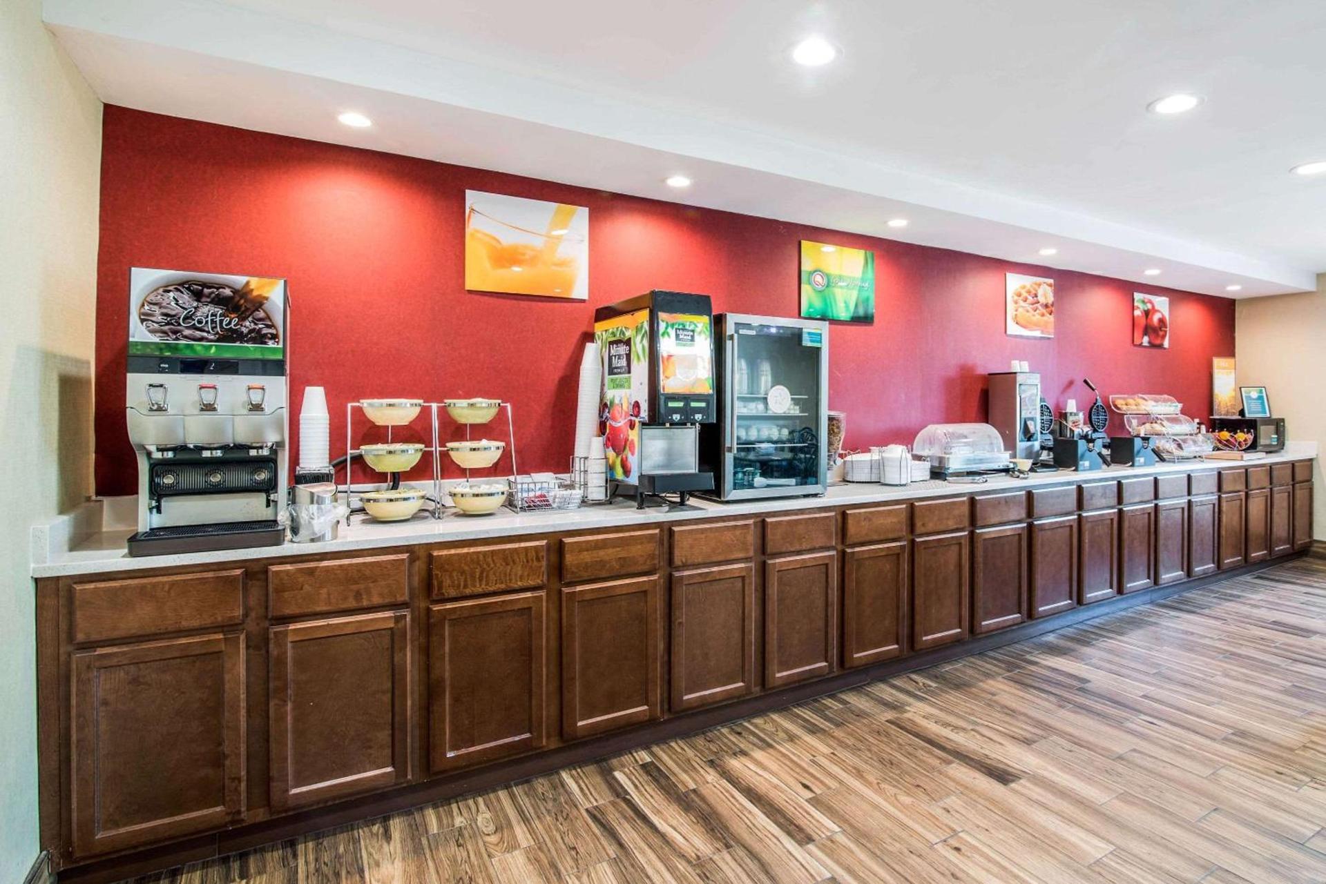 Quality Inn Loudon-Concord photo 15