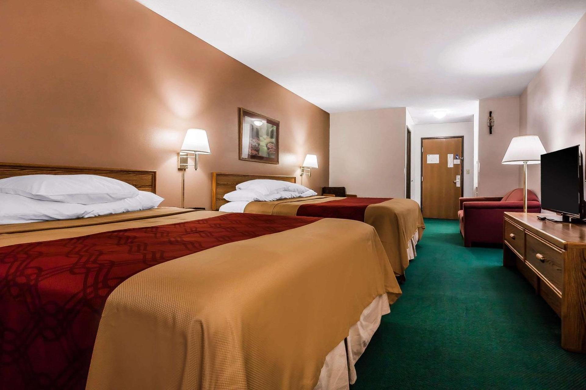 Rodeway Inn Holdrege photo 21