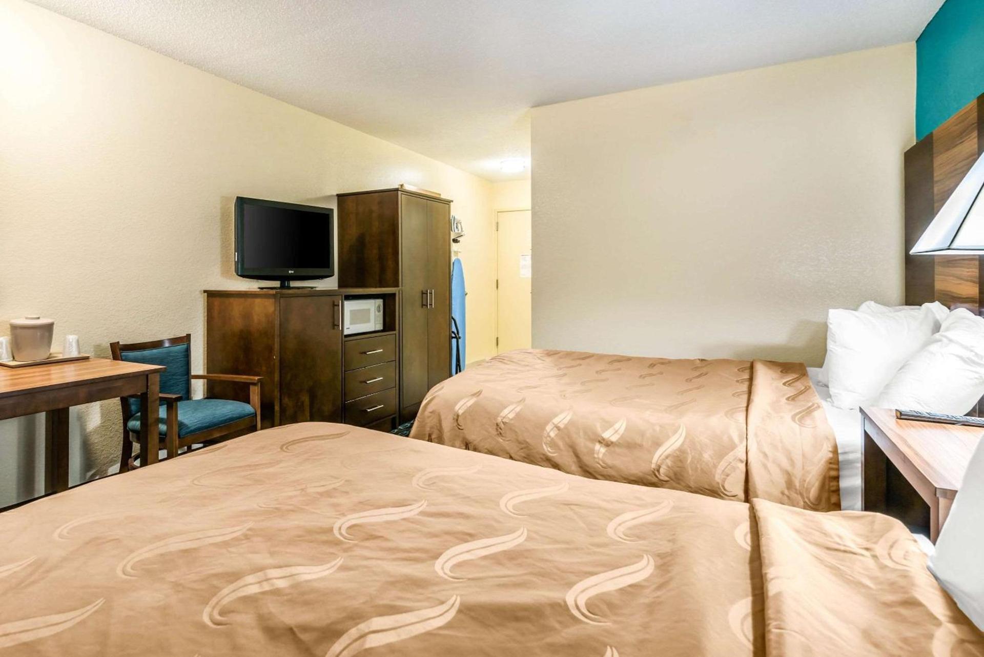 Quality Inn Loudon-Concord photo 3