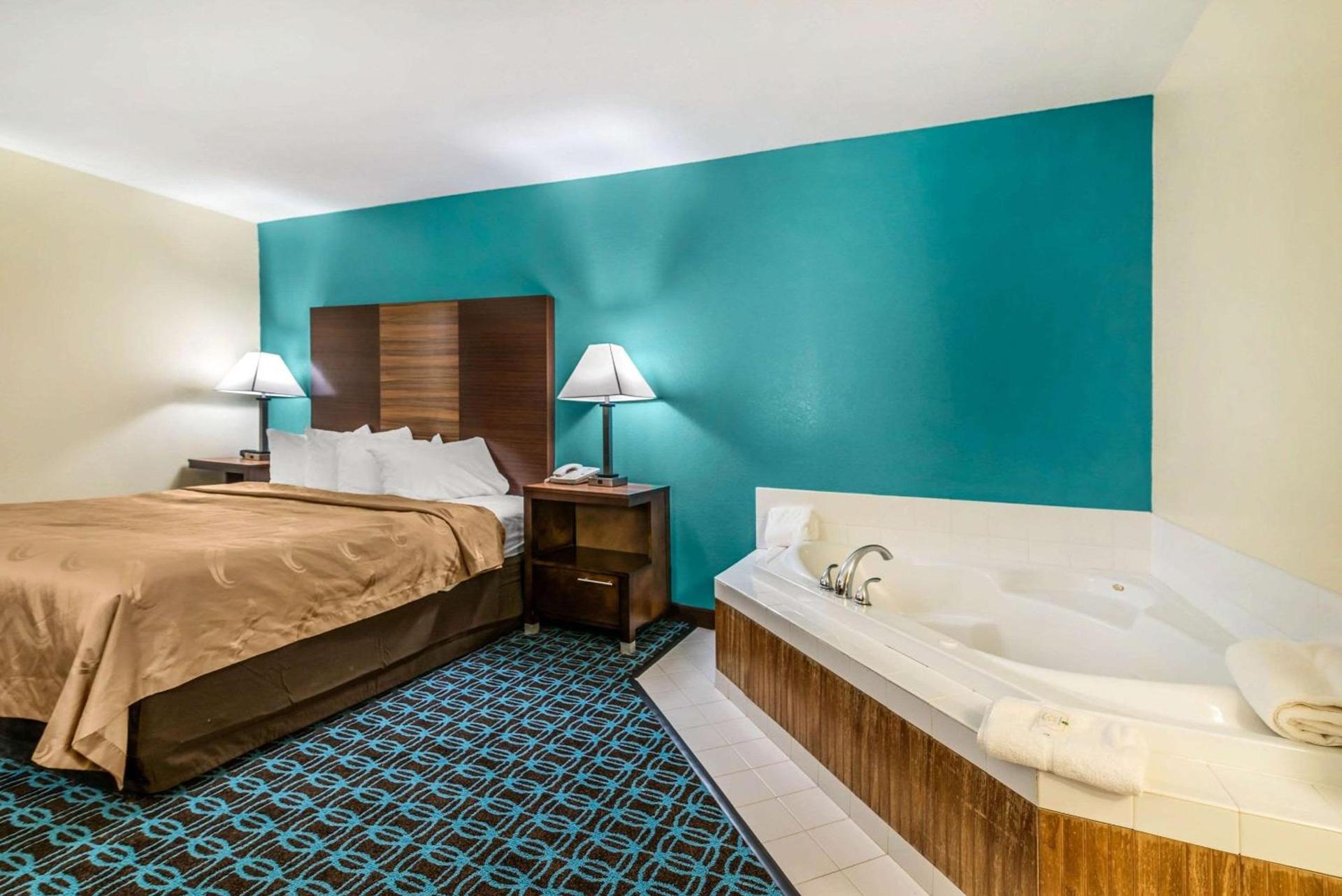 Quality Inn Loudon-Concord photo 6