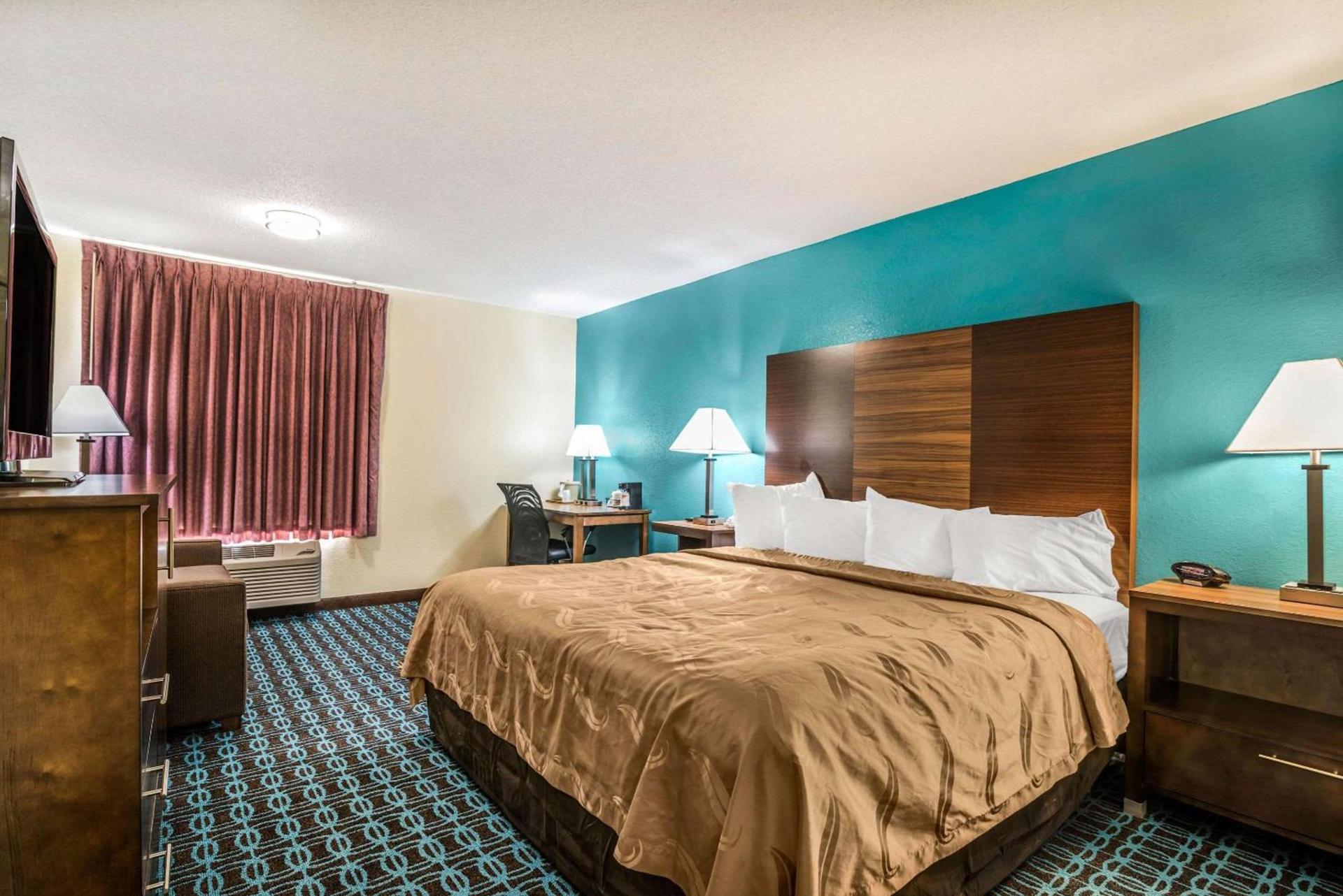 Quality Inn Loudon-Concord photo 20