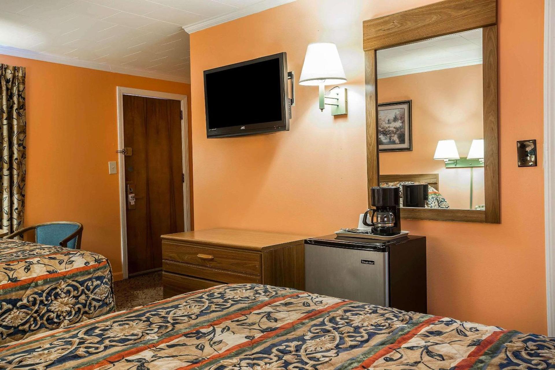 Rodeway Inn Lincoln I-93 photo 7