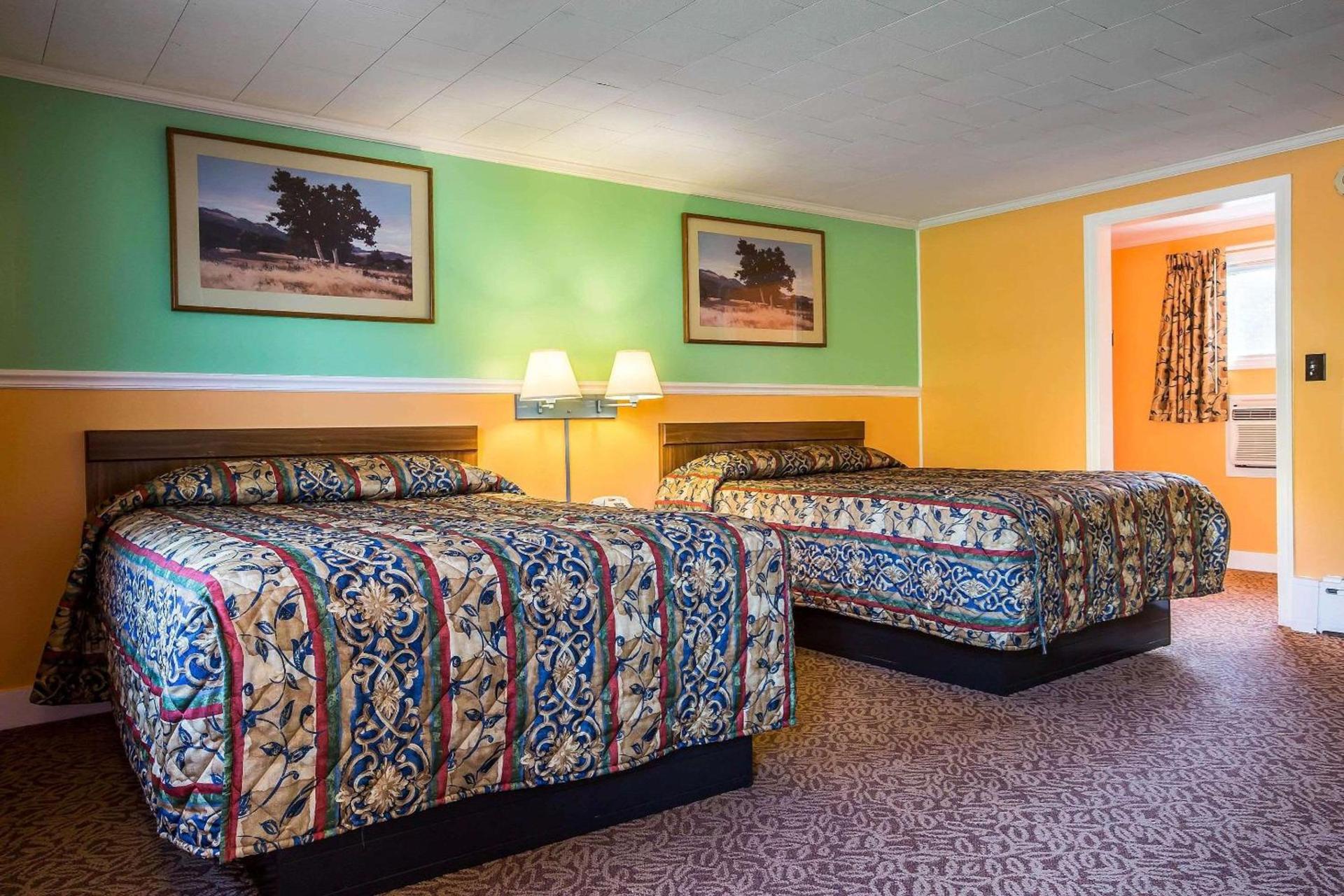 Rodeway Inn Lincoln I-93 photo 9