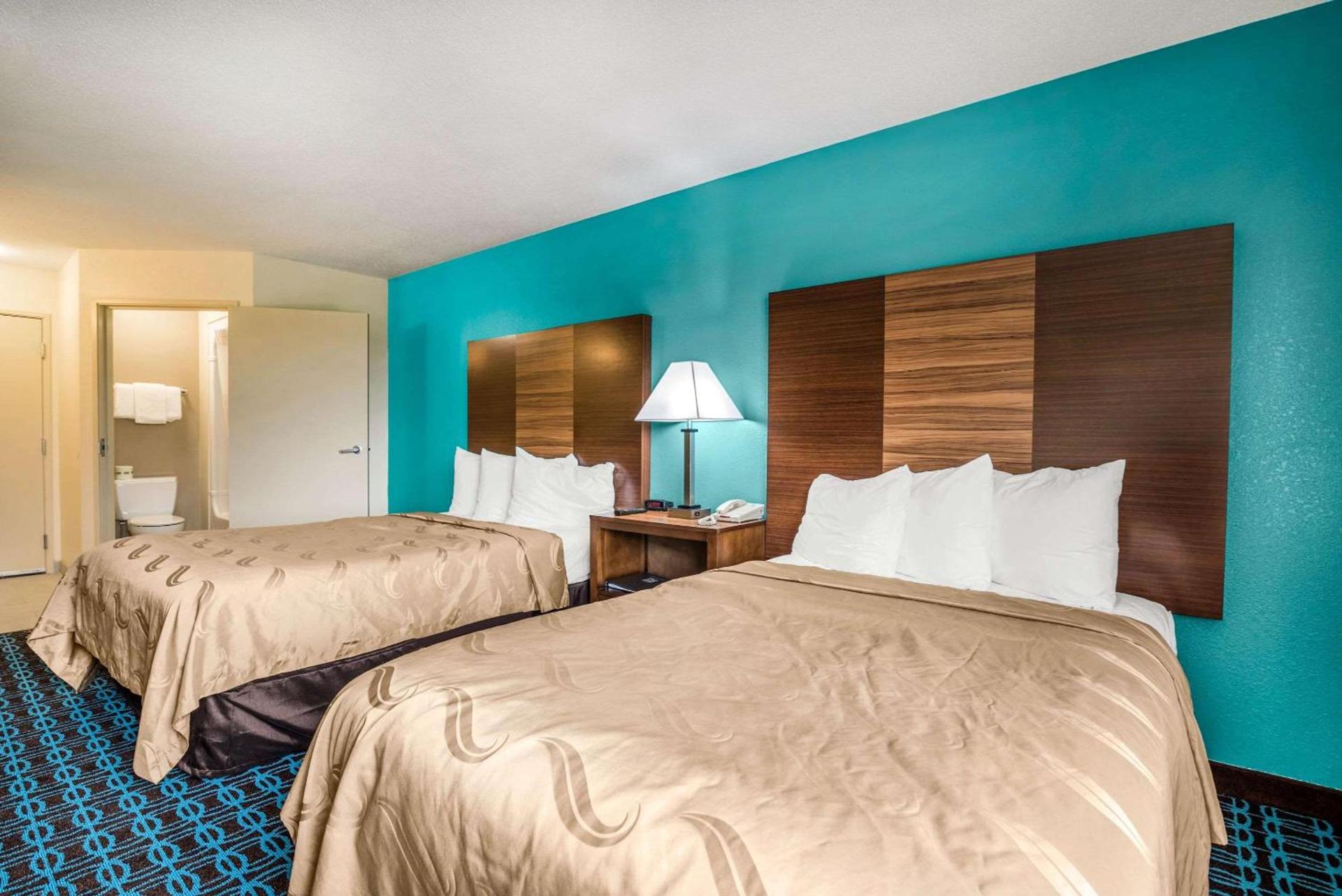 Quality Inn Loudon-Concord photo 27