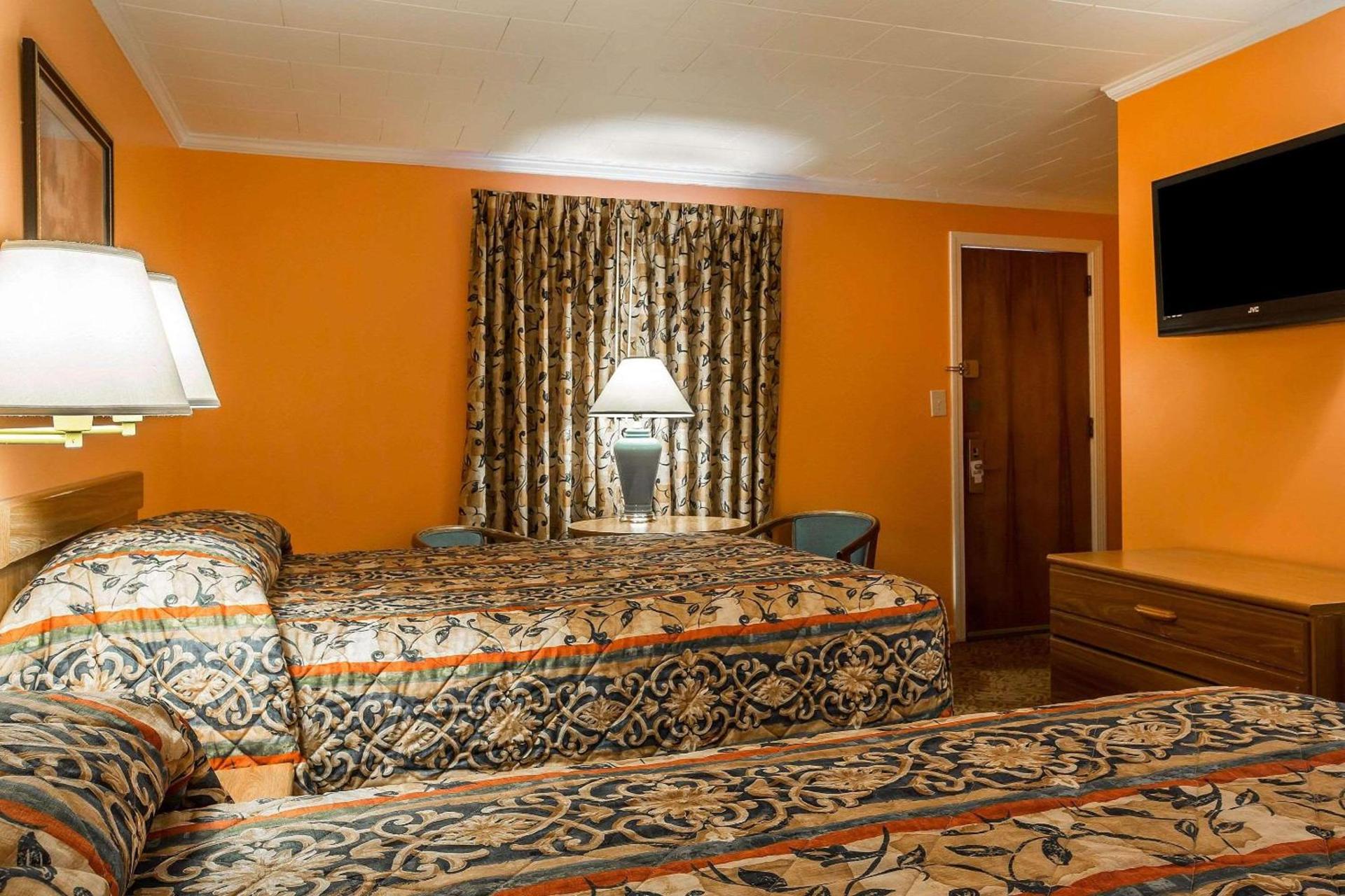 Rodeway Inn Lincoln I-93 photo 6