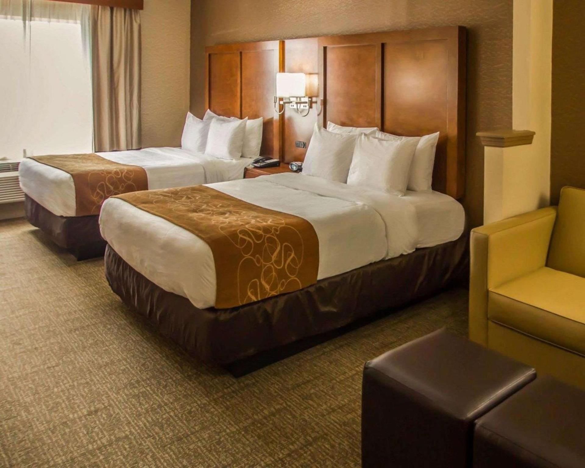 Quality Suites NYC Gateway photo 4