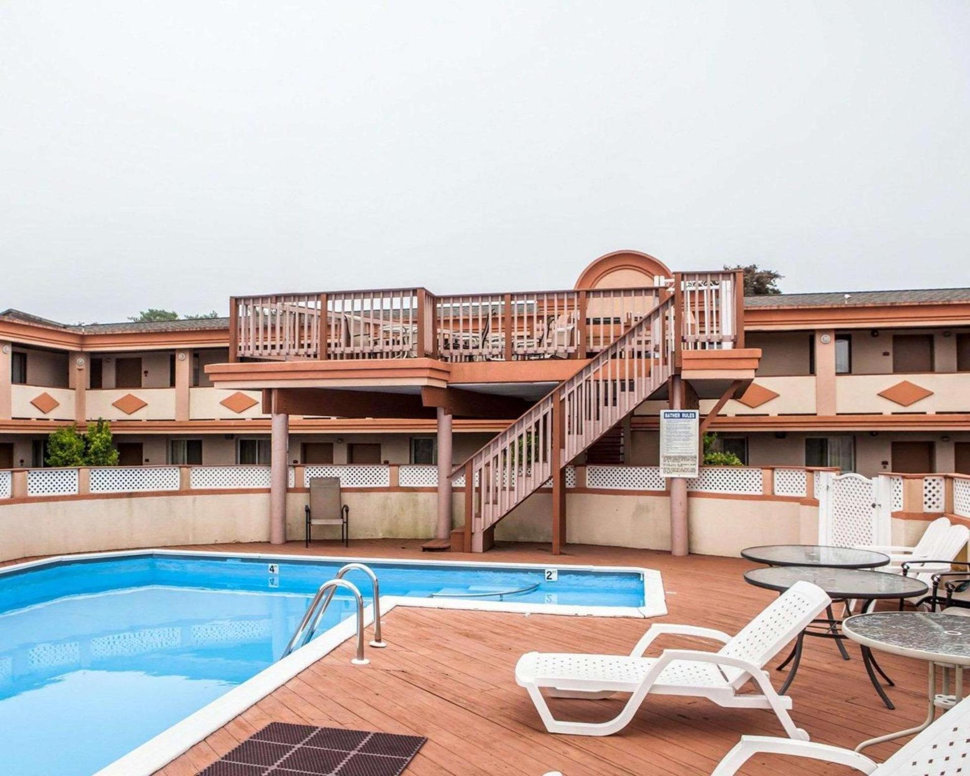 Rodeway Inn Point Pleasant Beach photo 16