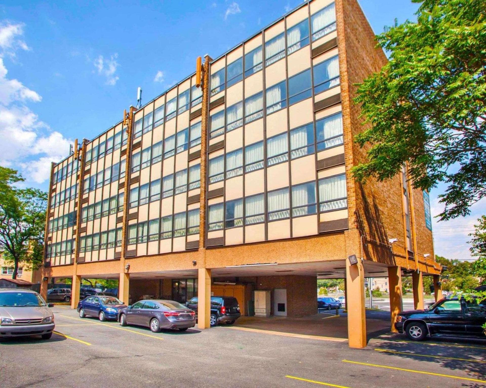 Rodeway Inn Meadowlands photo 17