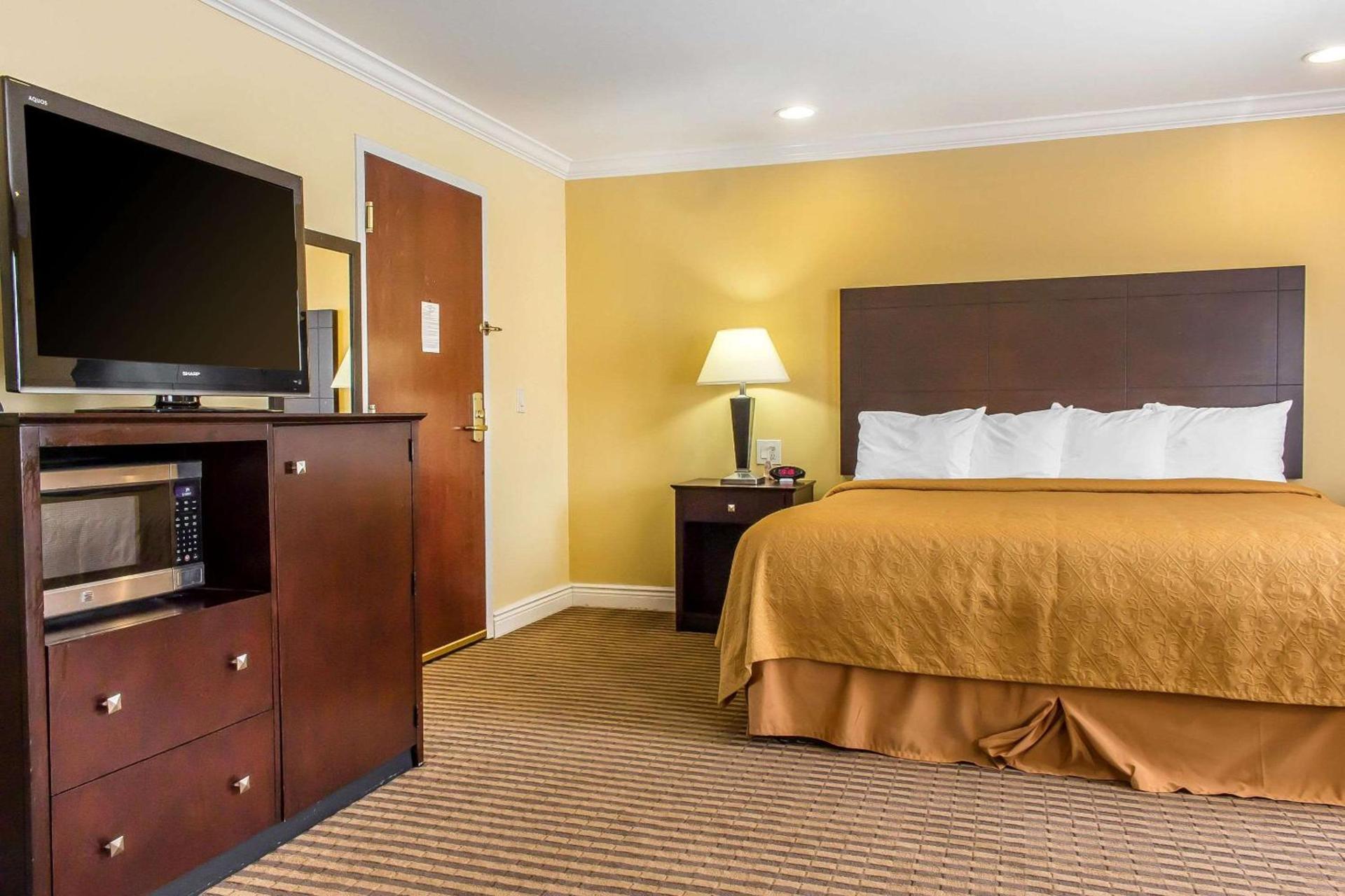 Quality Inn near Mountain Creek photo 7
