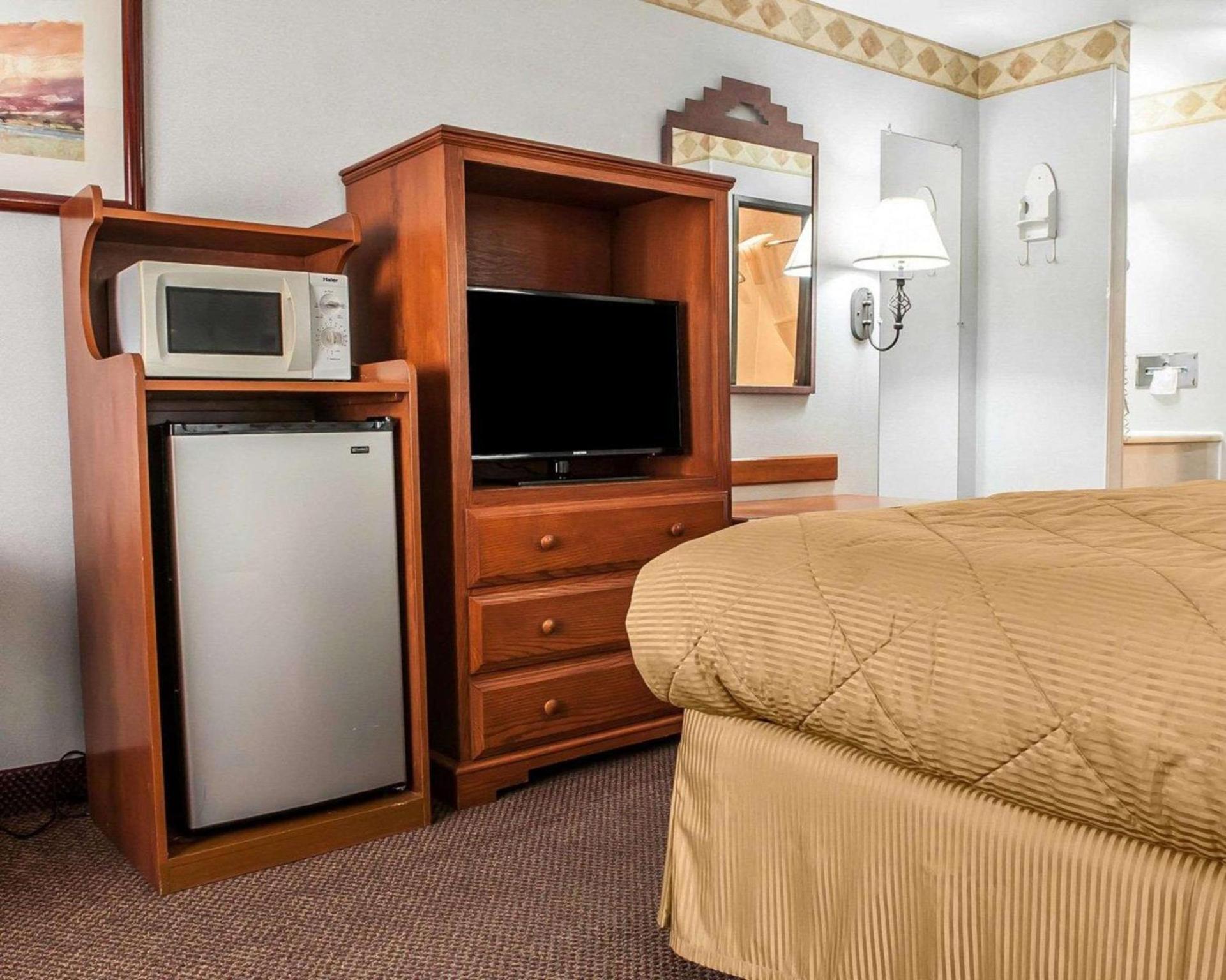 Econo Lodge Las Cruces University Area photo 10