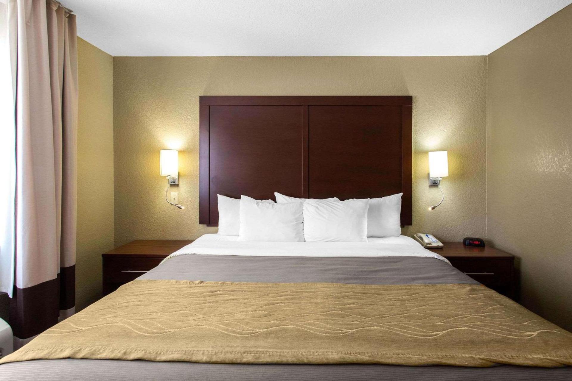 Comfort Inn & Suites Deming photo 14