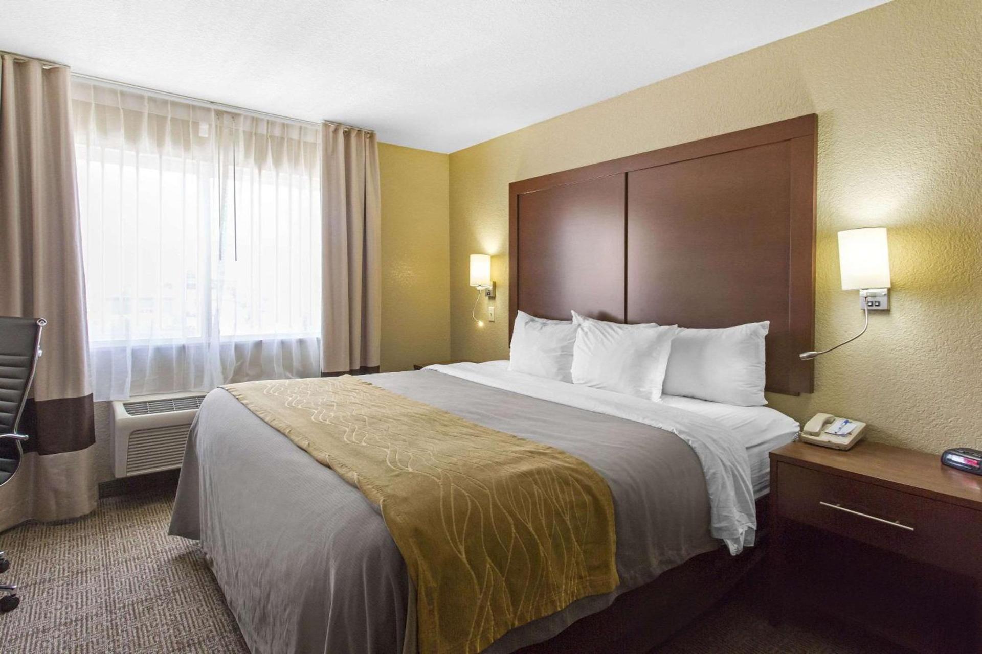 Comfort Inn & Suites Deming photo 12