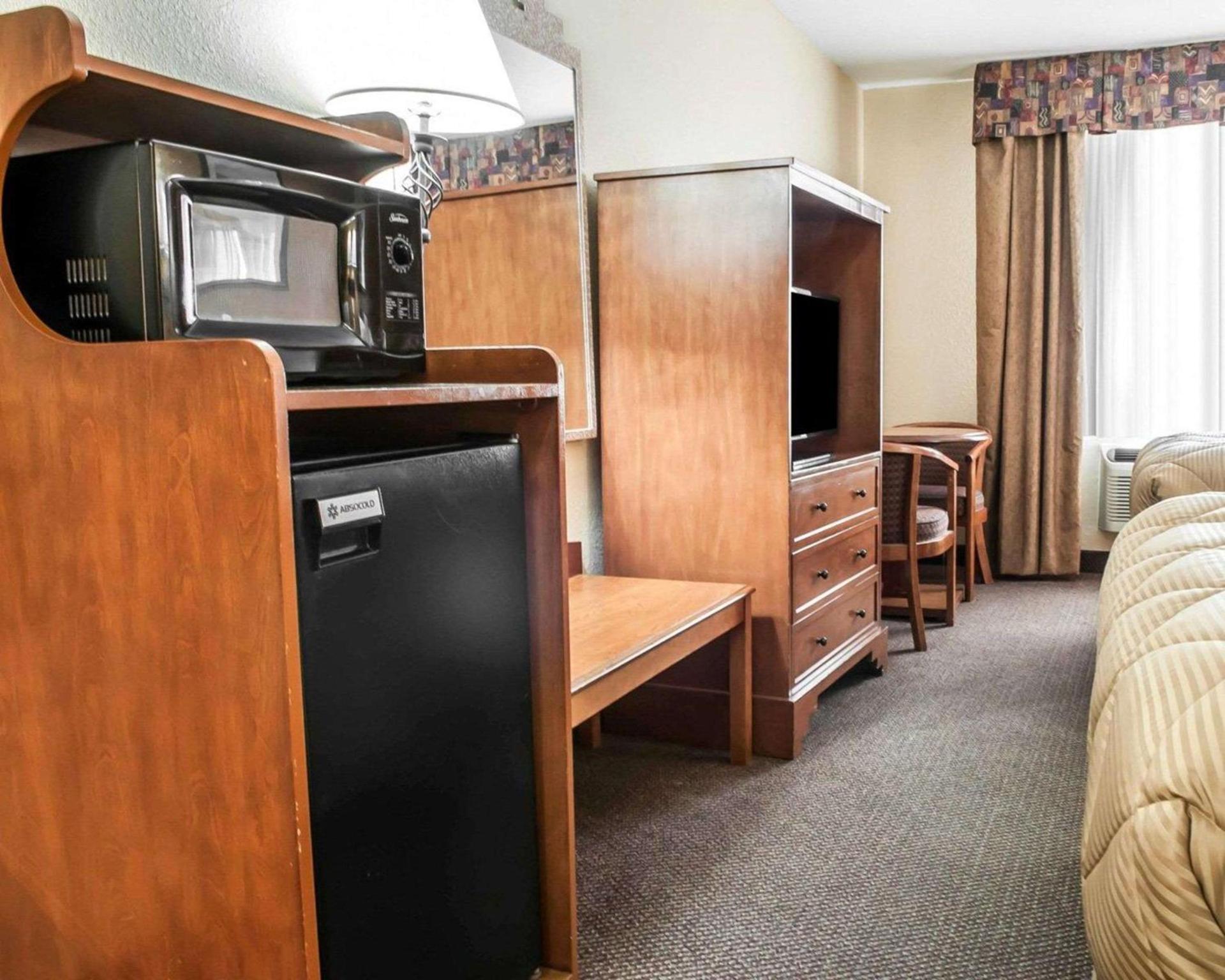 Econo Lodge Las Cruces University Area photo 12