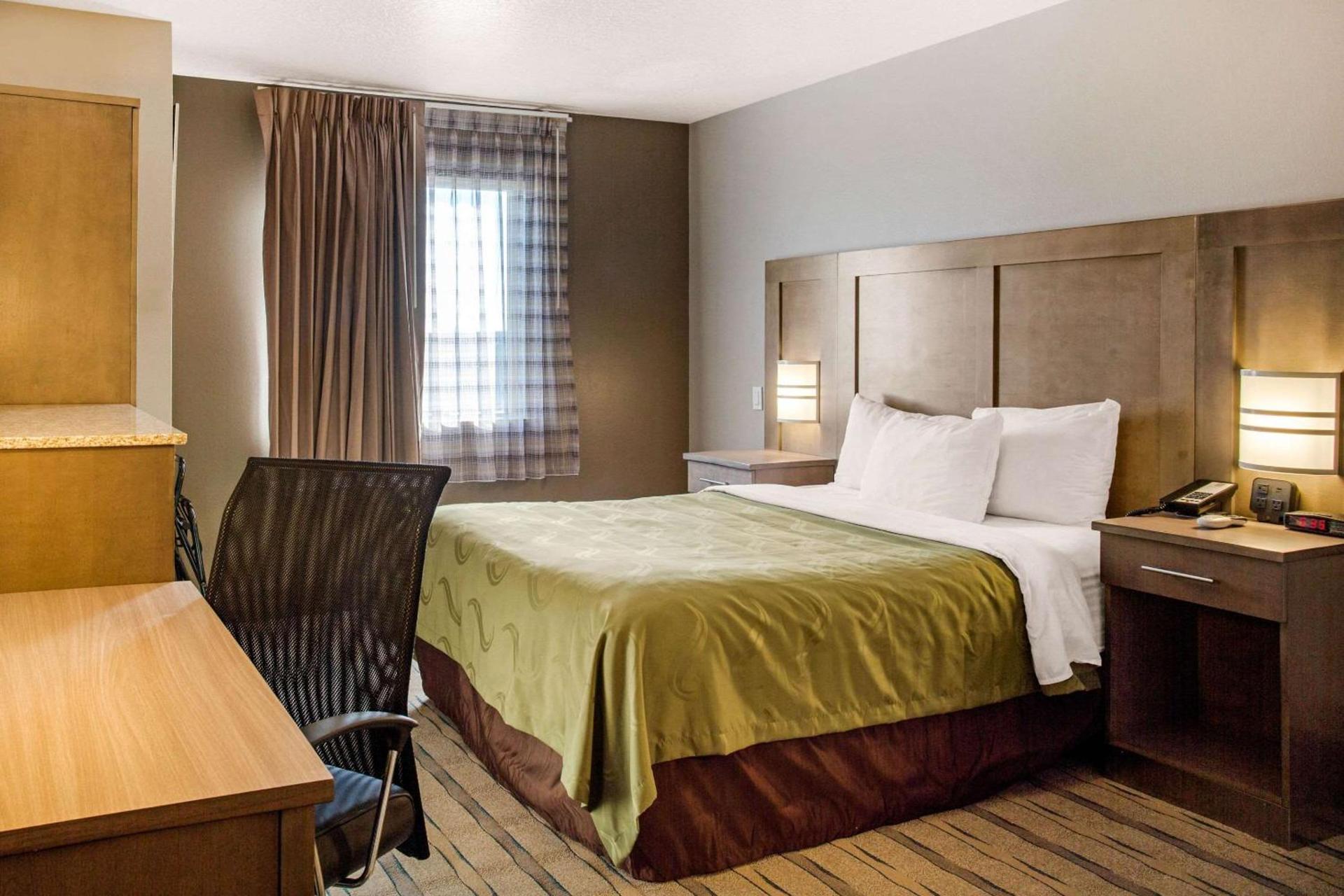 Quality Inn Moriarty photo 13