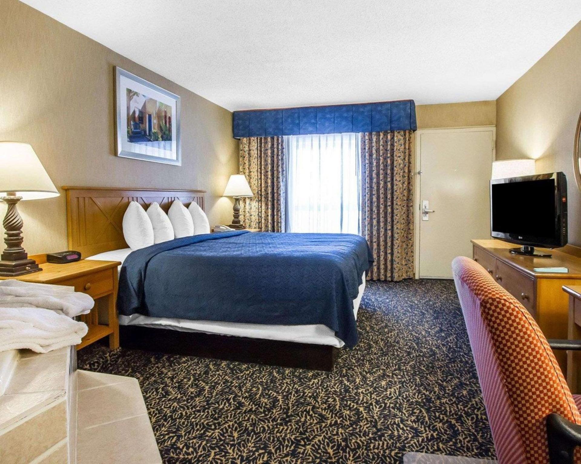 Quality Inn Deming photo 41