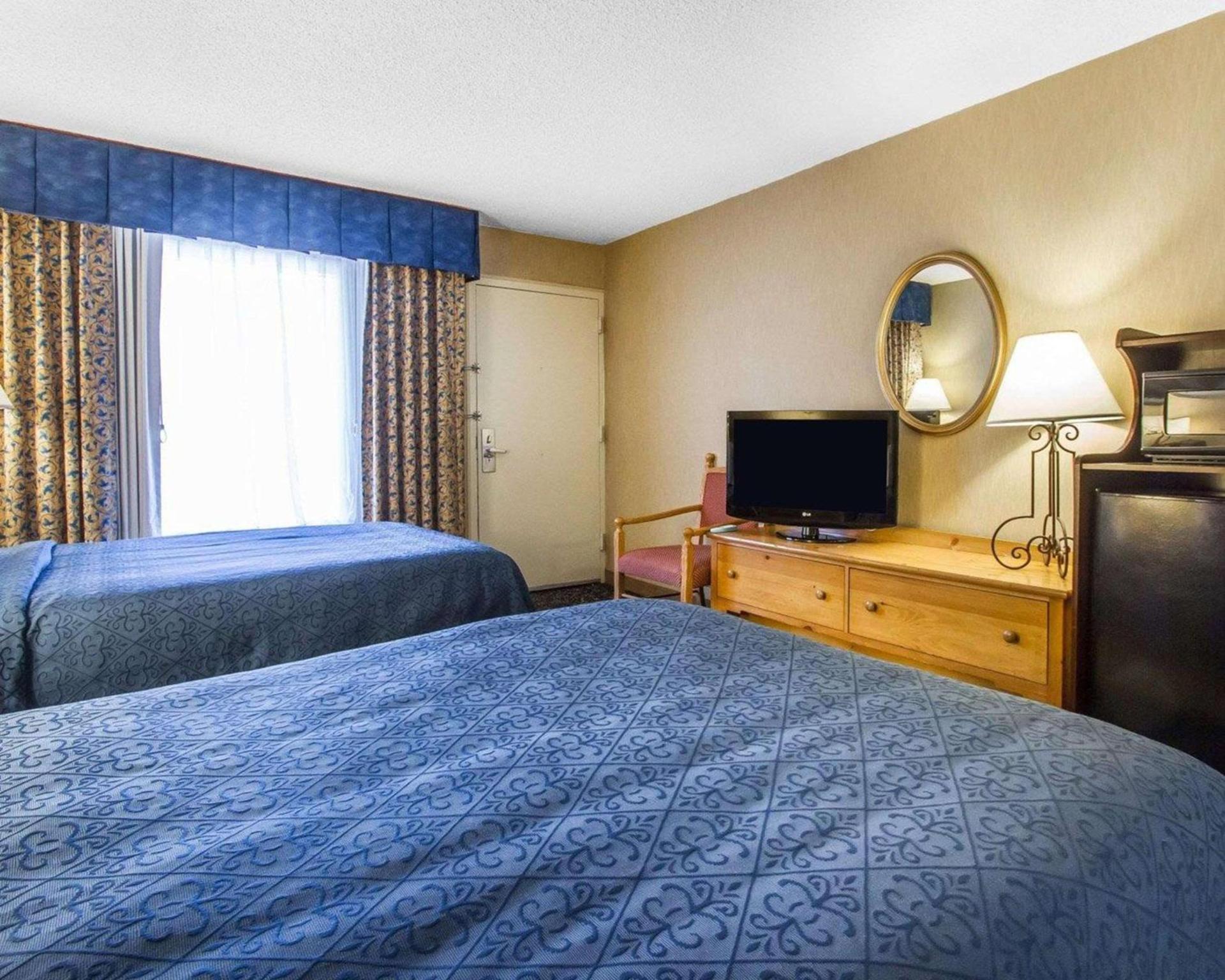 Quality Inn Deming photo 35