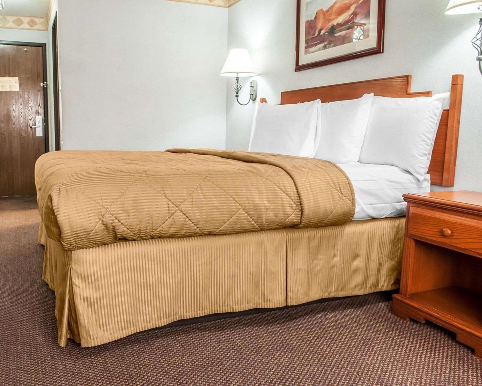 Econo Lodge Las Cruces University Area photo 7