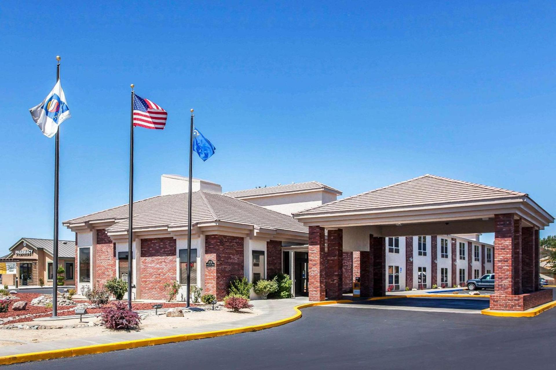 Comfort Inn & Suites Near Fallon Naval Air Station — hotel in Fallon