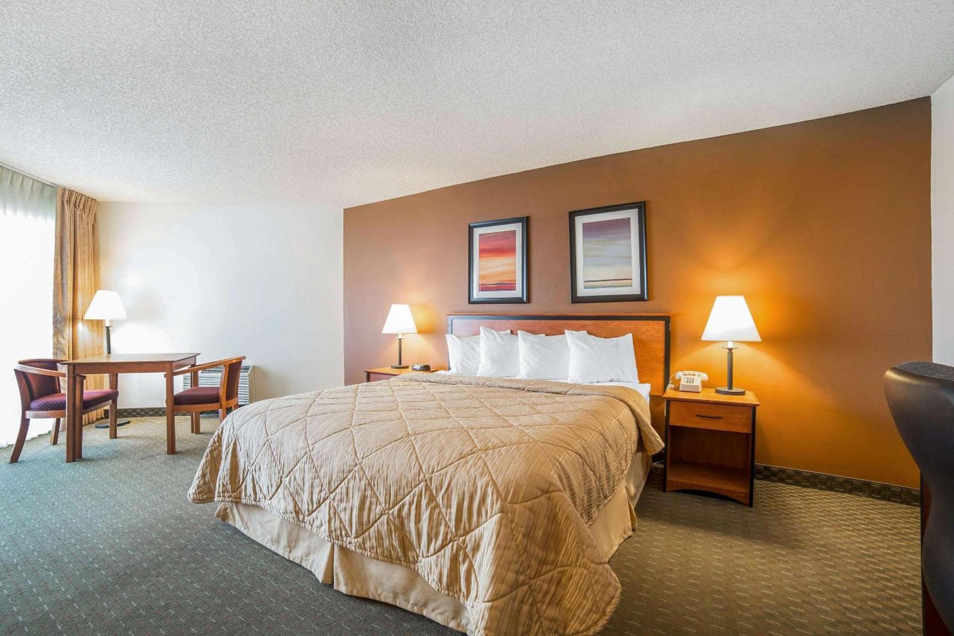 Lake Mead Inn photo 9