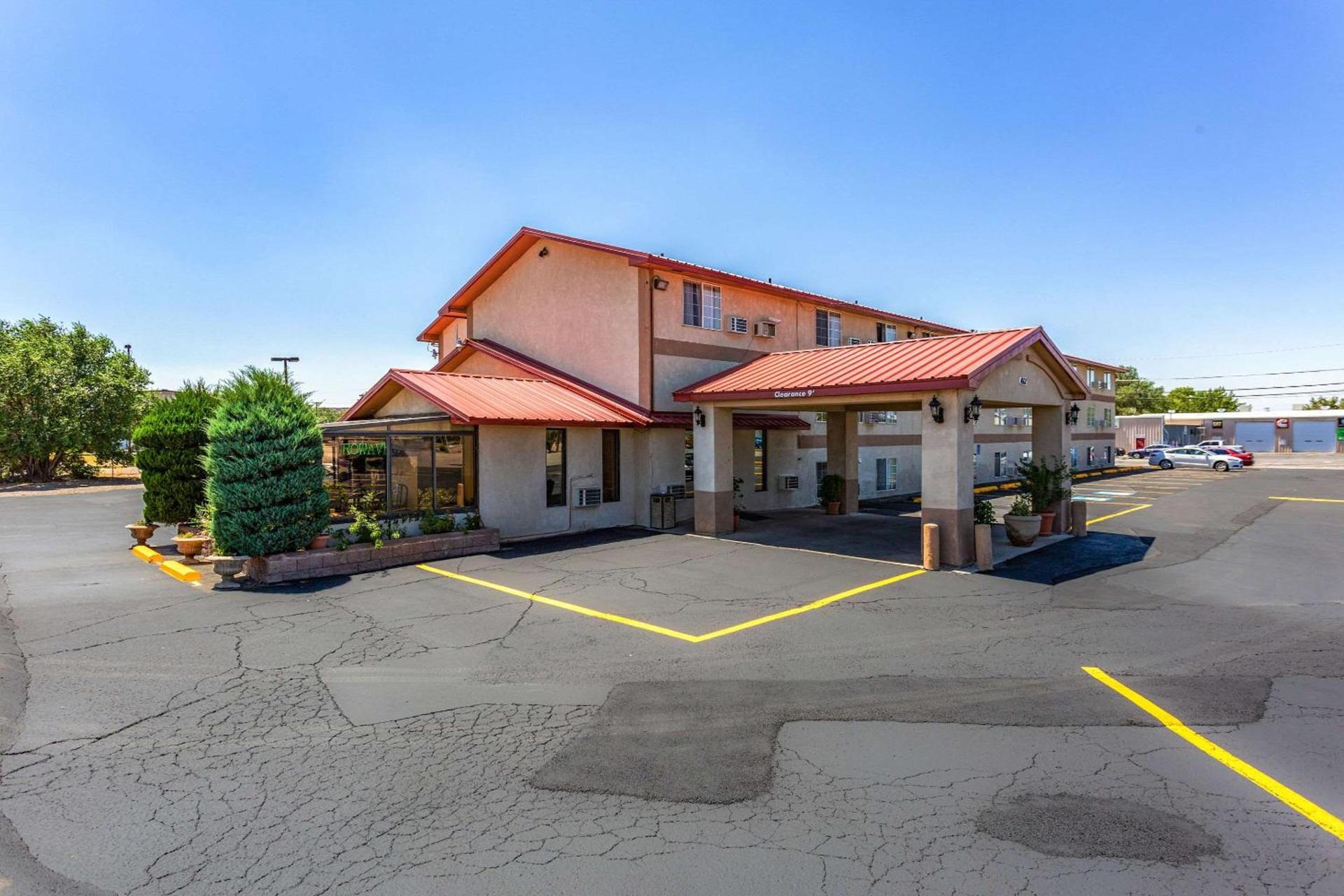 Rodeway Inn Farmington — hotel in Farmington