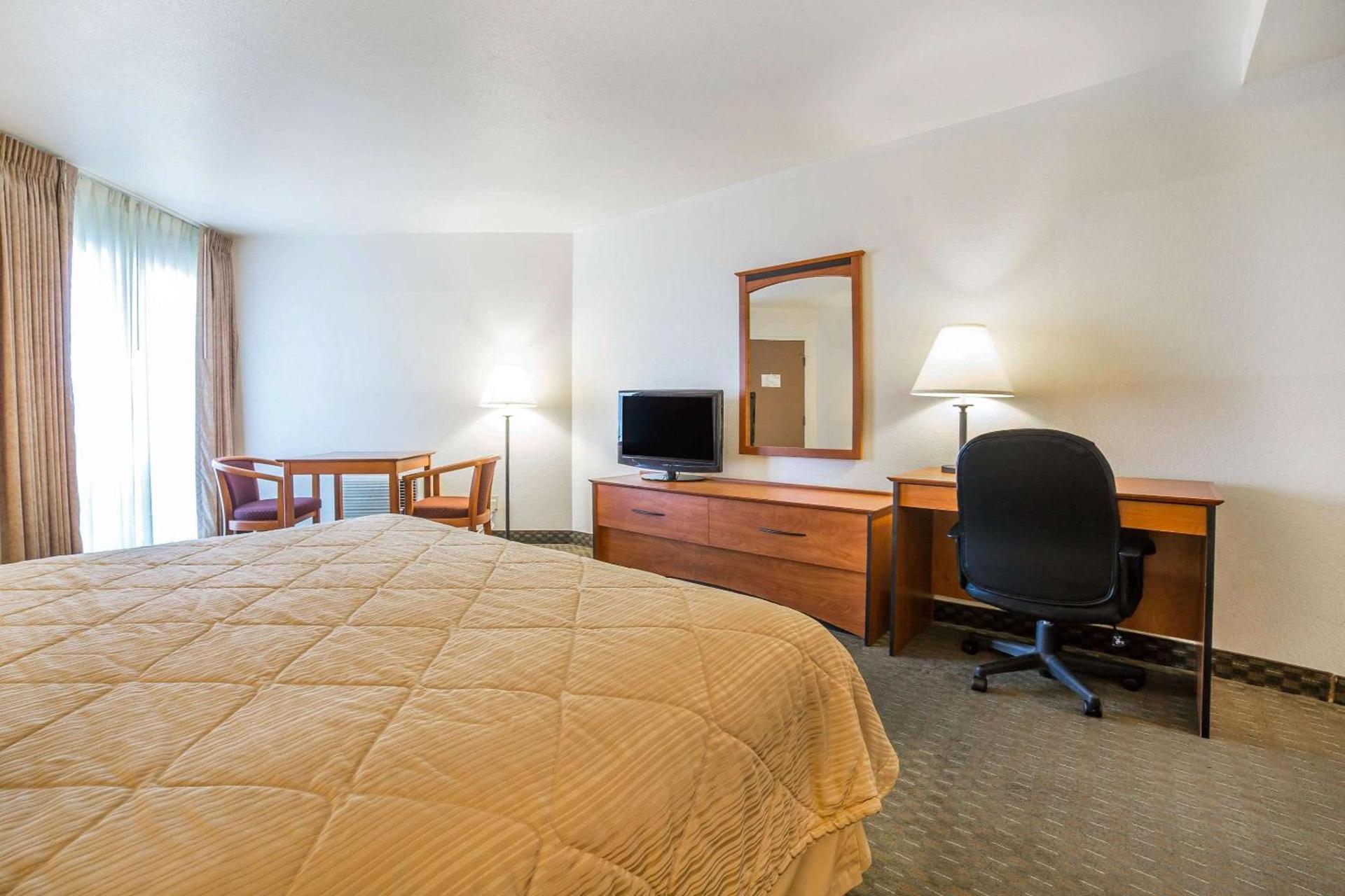 Lake Mead Inn photo 8