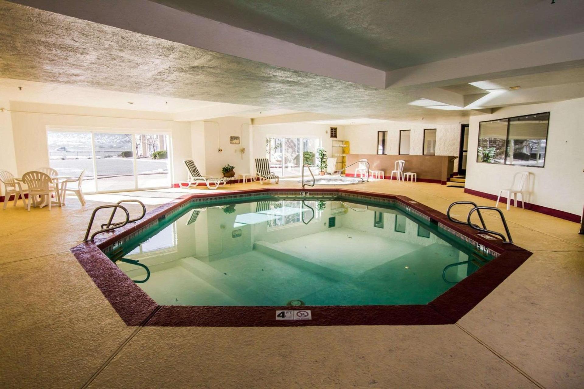 Sleep Inn Gallup photo 19