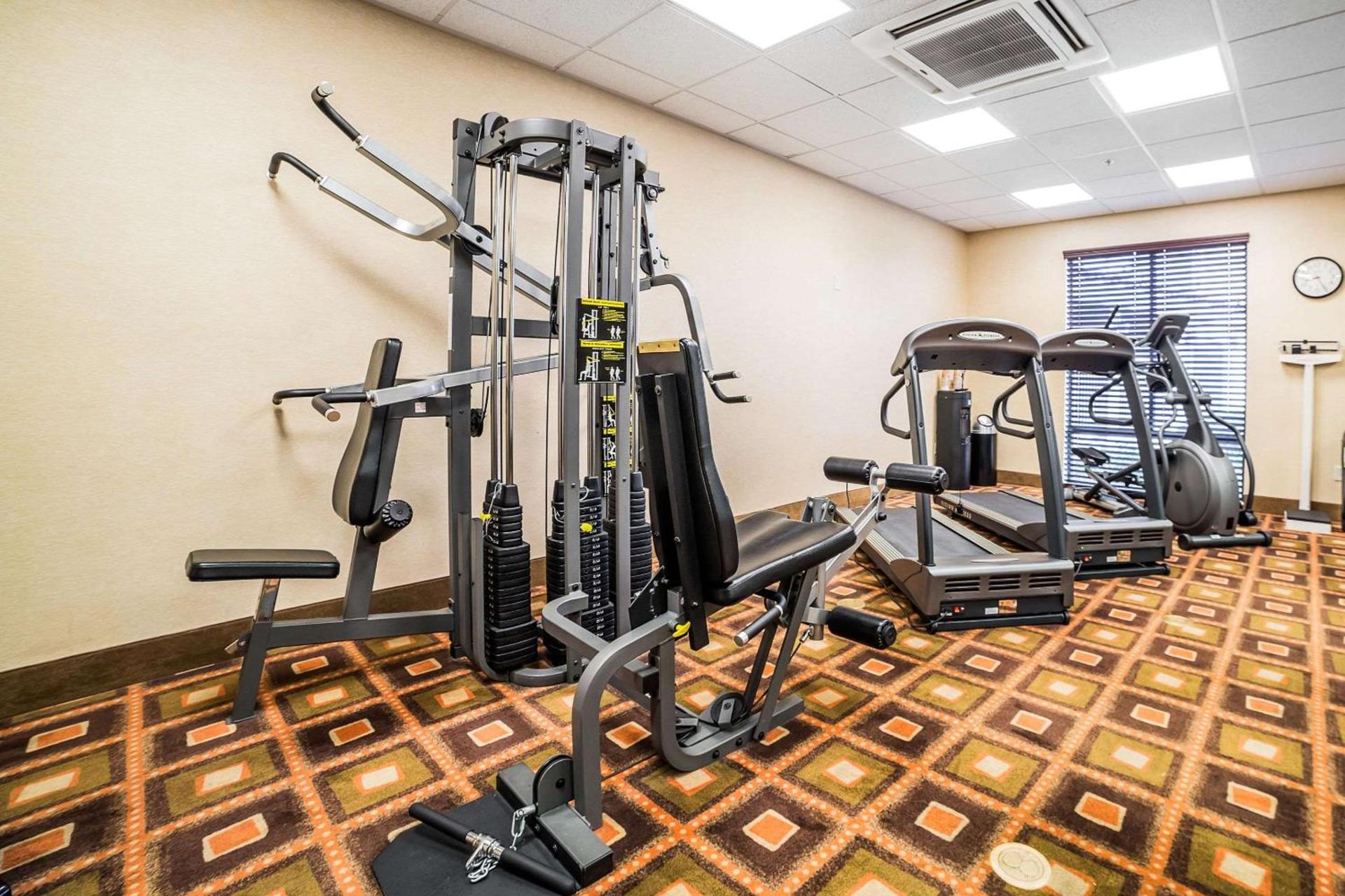 Comfort Inn & Suites Henderson - Las Vegas photo 32