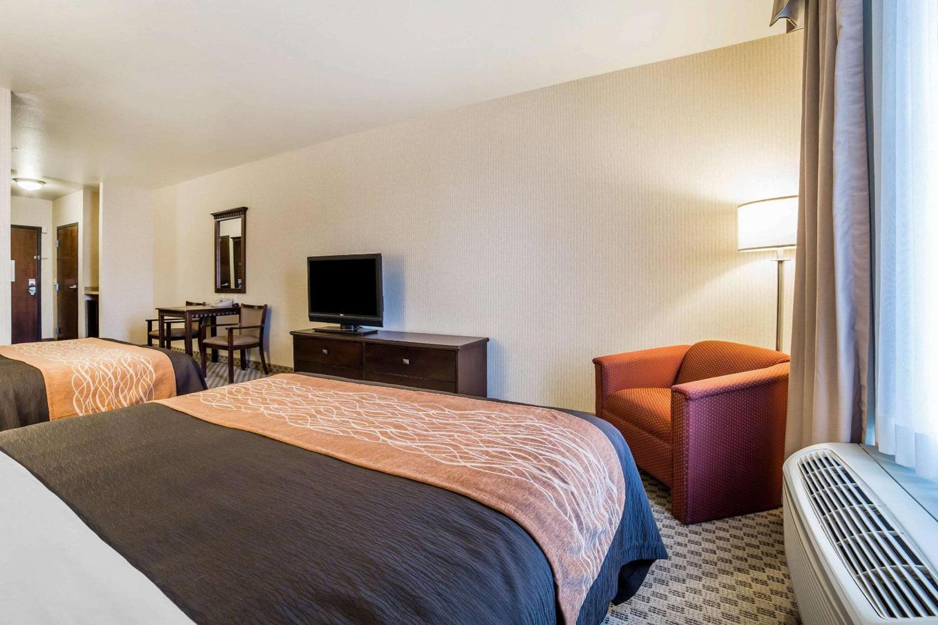 Comfort Inn & Suites Henderson - Las Vegas photo 26