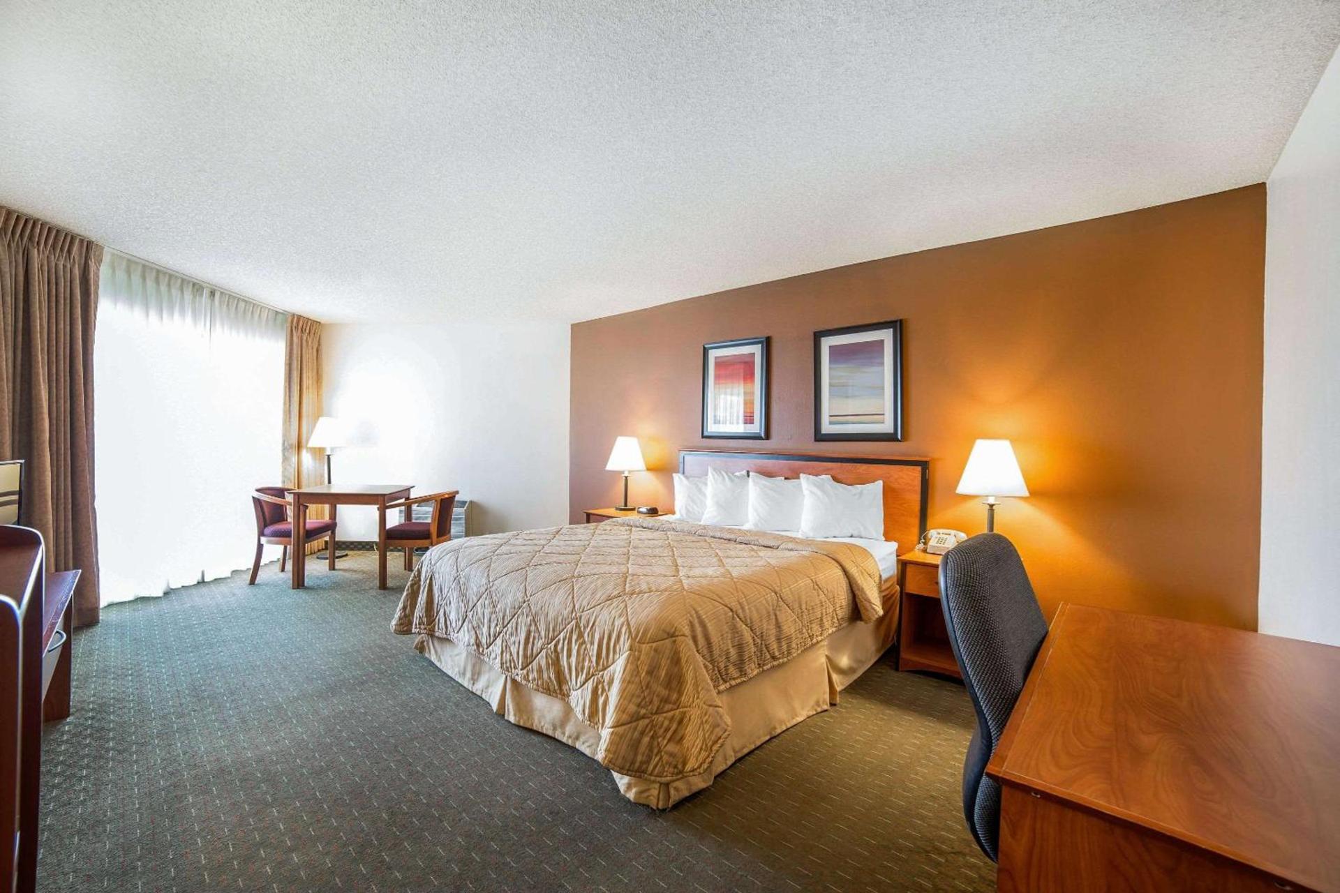Lake Mead Inn photo 3