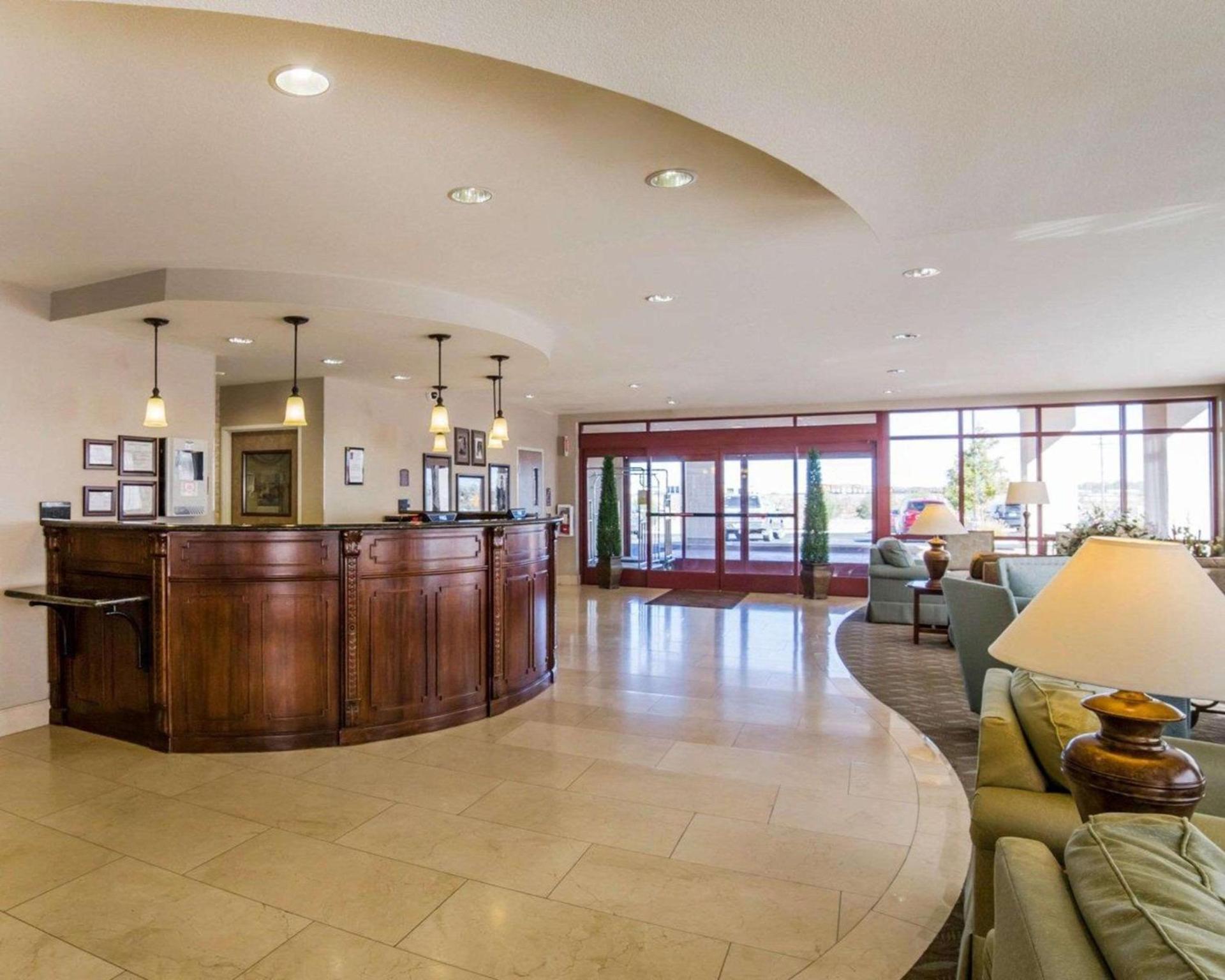 Comfort Suites Fernley photo 8