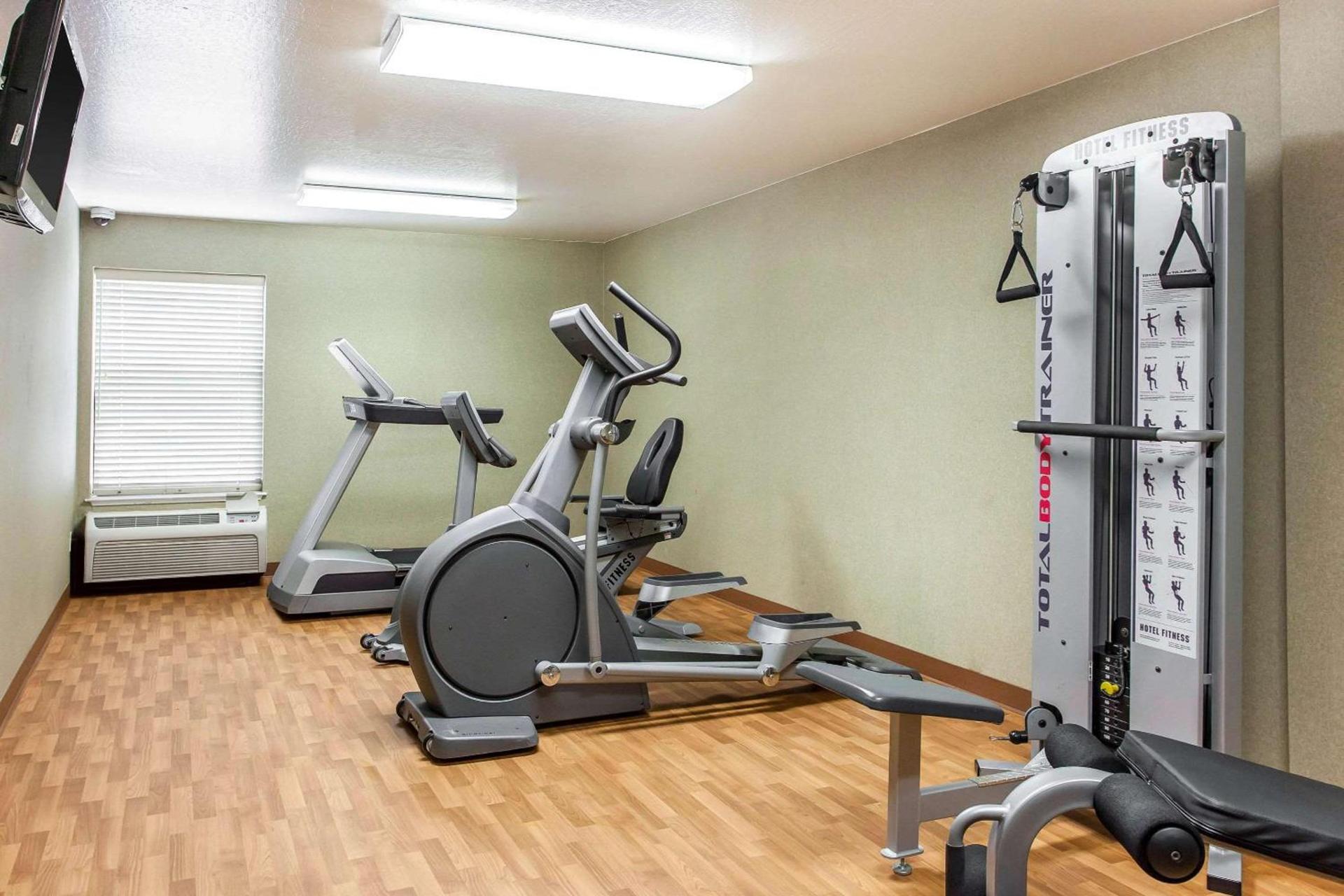 Comfort Inn & Suites Near Fallon Naval Air Station photo 26