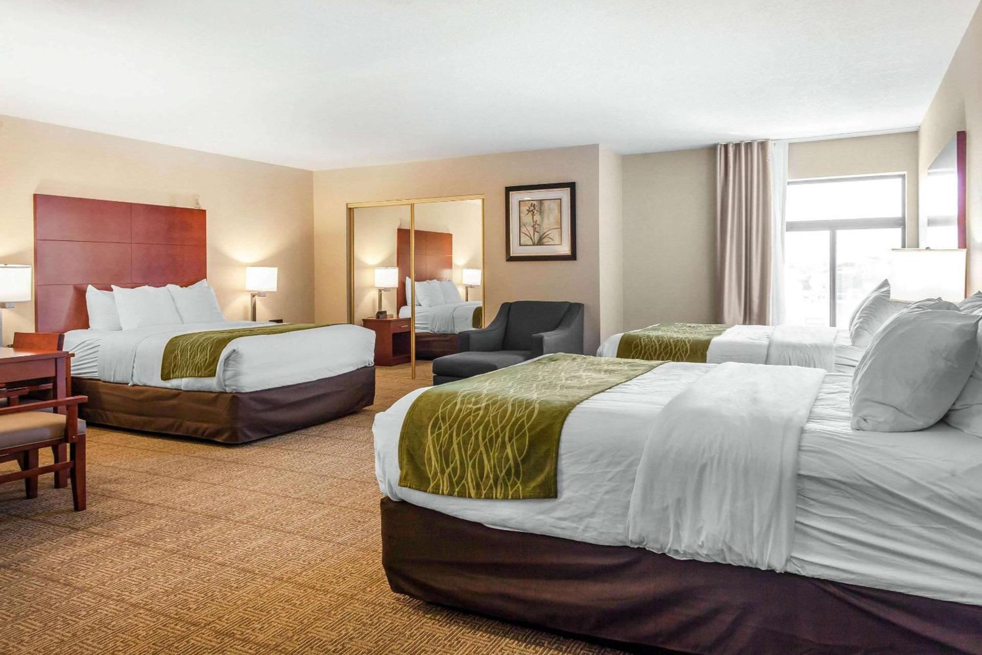 Comfort Inn & Suites Near Fallon Naval Air Station photo 14