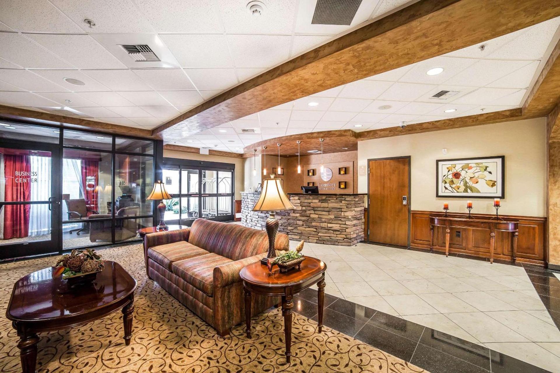 Comfort Inn & Suites Henderson - Las Vegas photo 10