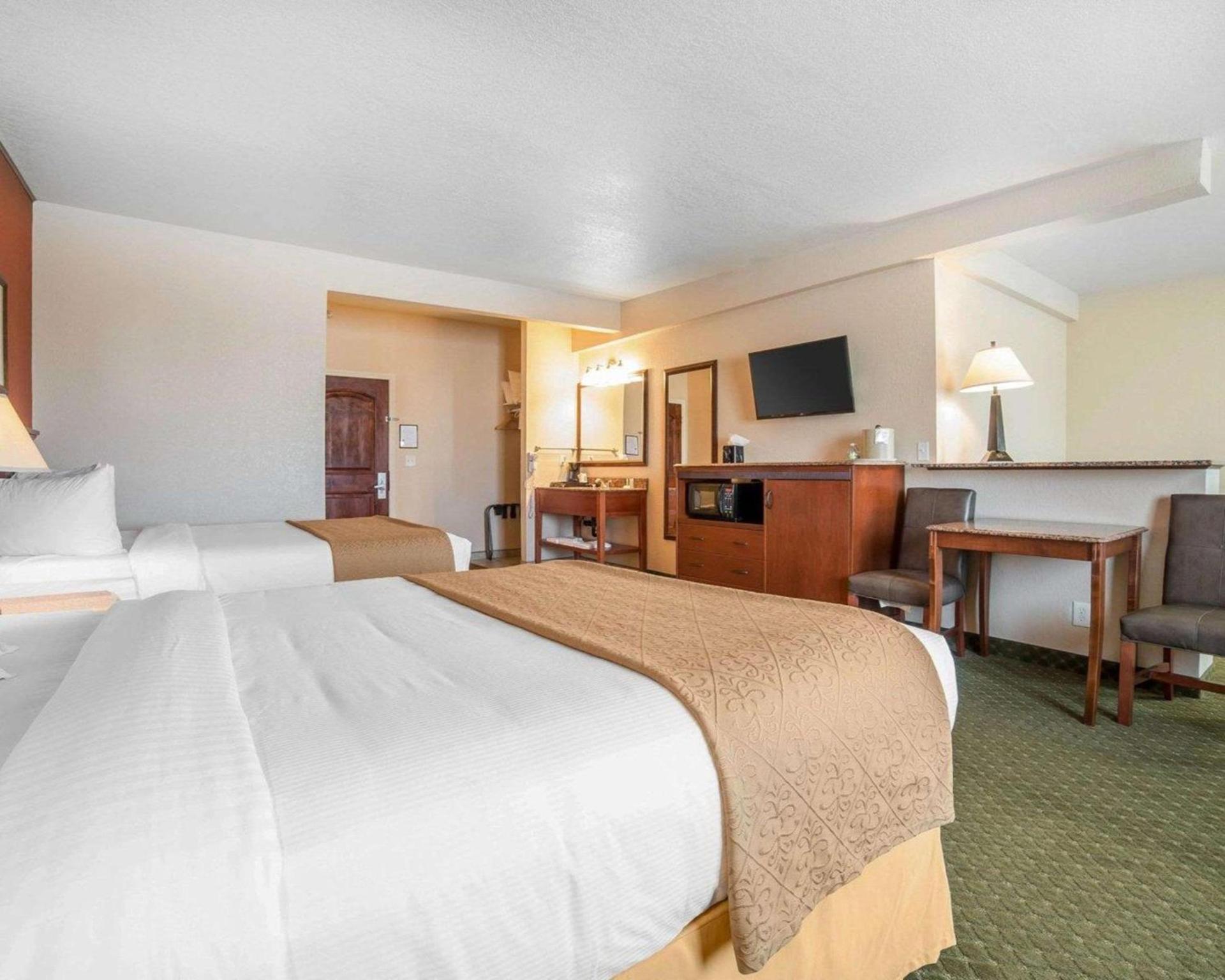 Quality Inn Winnemucca - Model T Casino photo 24